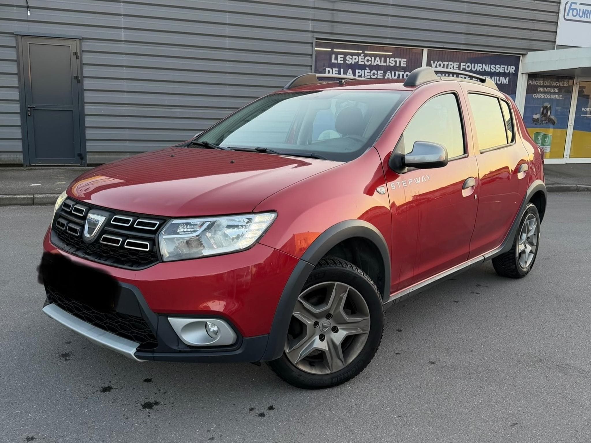 Dacia Sandero (2018) - Foto 1