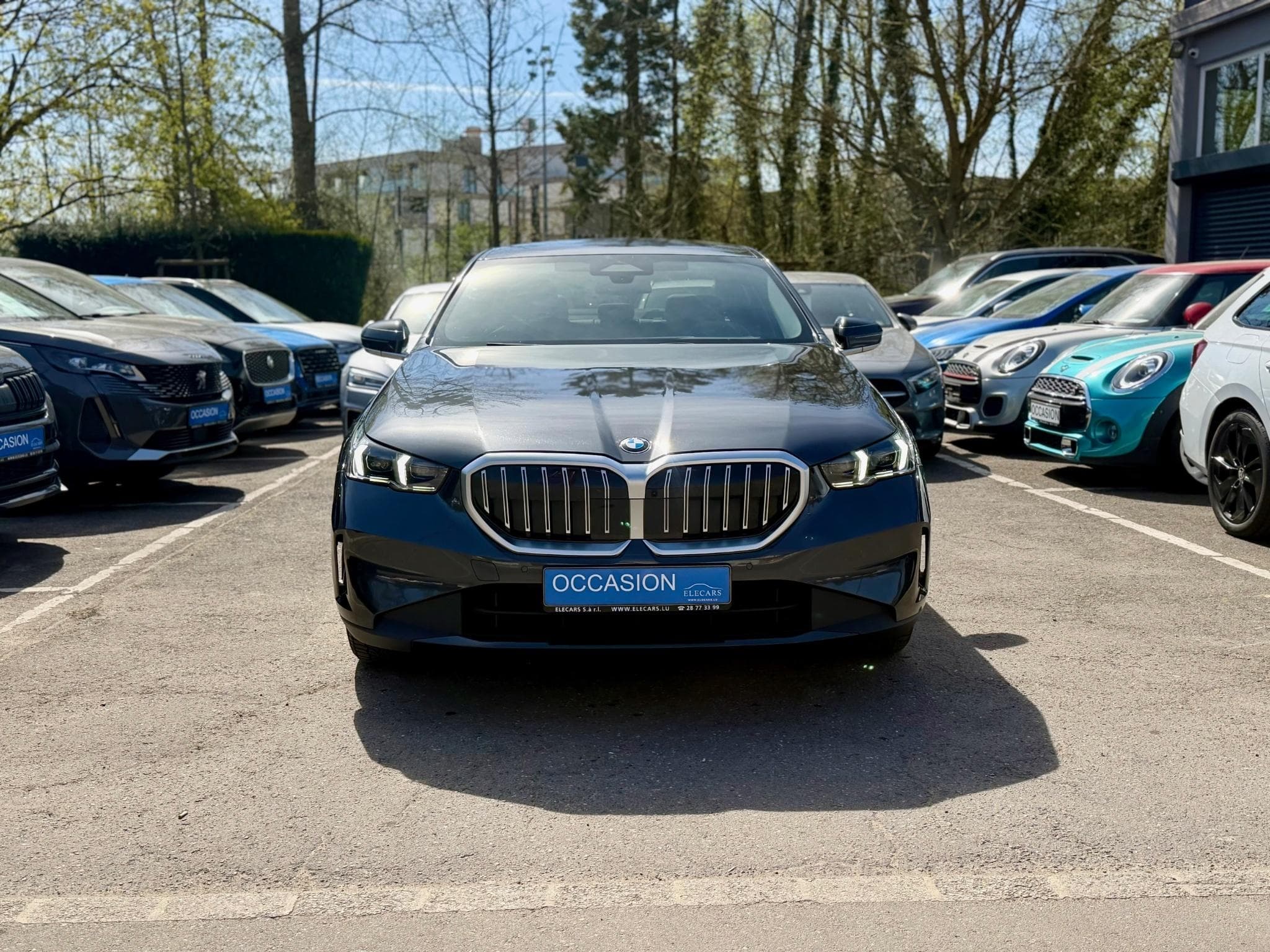 BMW 520 iA Limousine Head-Up/360°/H&K (2025) - Photo 2