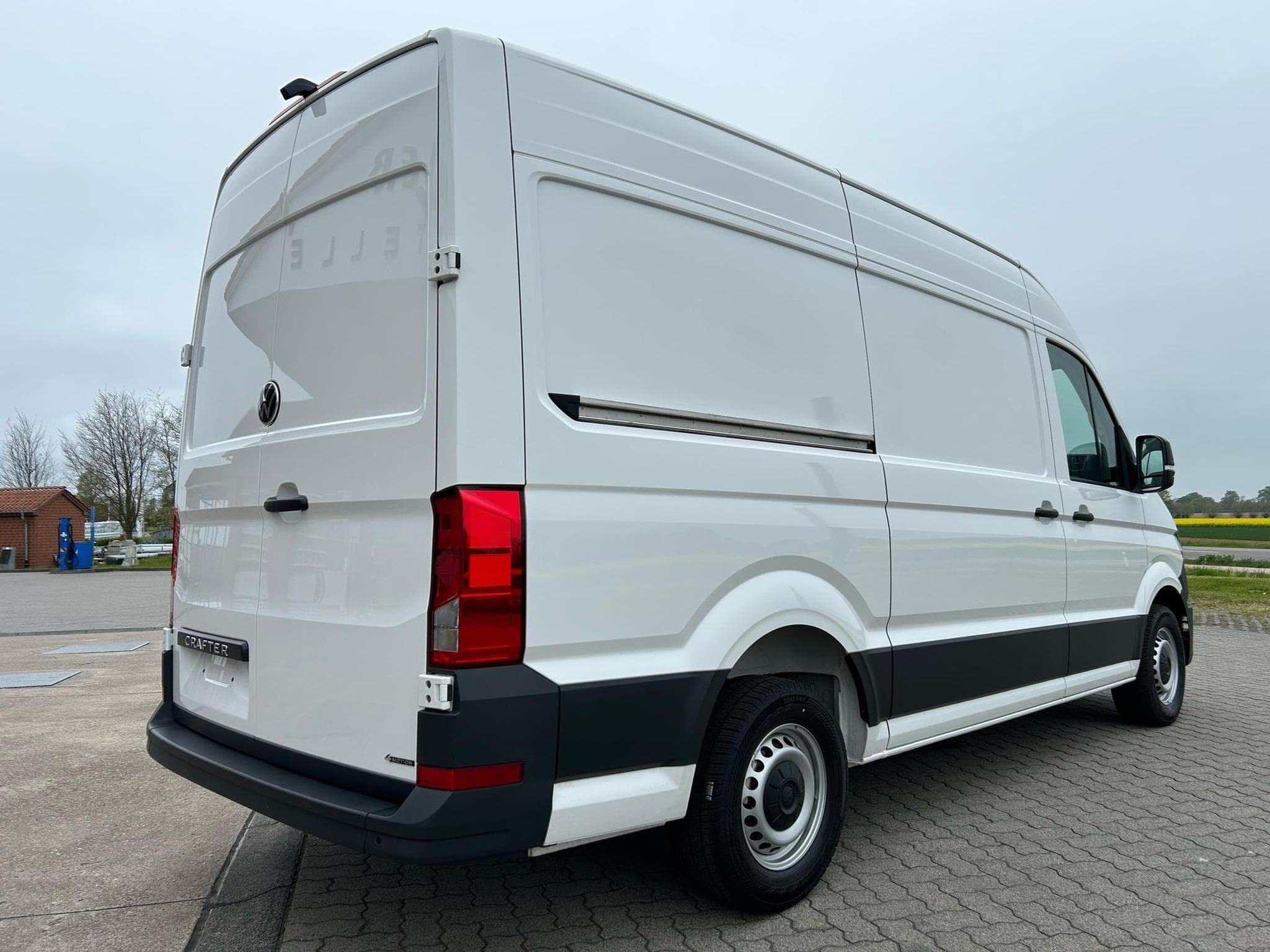 VW Crafter 35 2.0 TDI (2026) - Photo 19