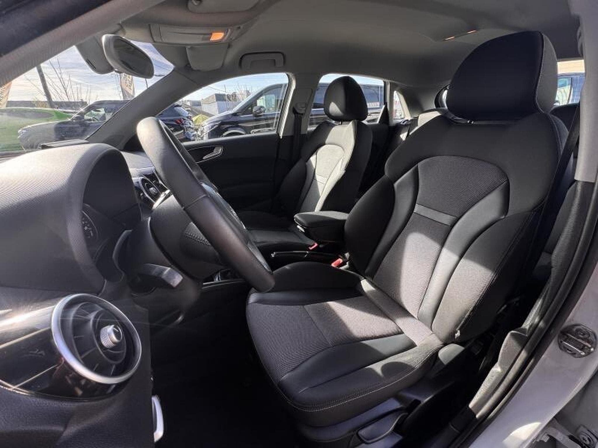 Audi A1 1.5 90CV (2016) - Foto 7