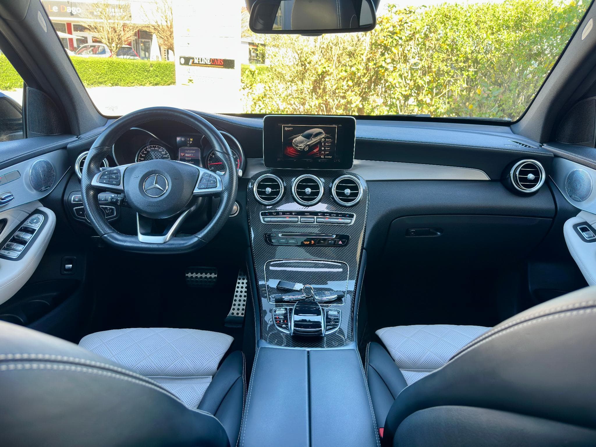 Mercedes GLC 43 AMG 4Matic 9G-TRONIC / Full options (2019) - Foto 19