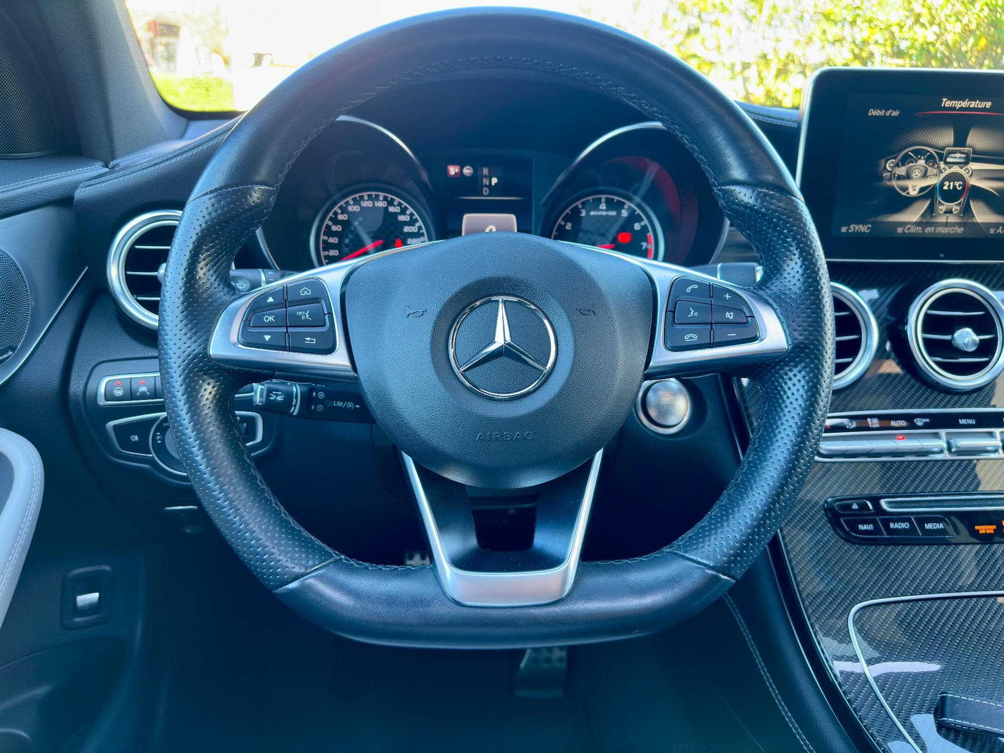 Mercedes GLC 43 AMG 4Matic 9G-TRONIC / Full options (2019) - Foto 21