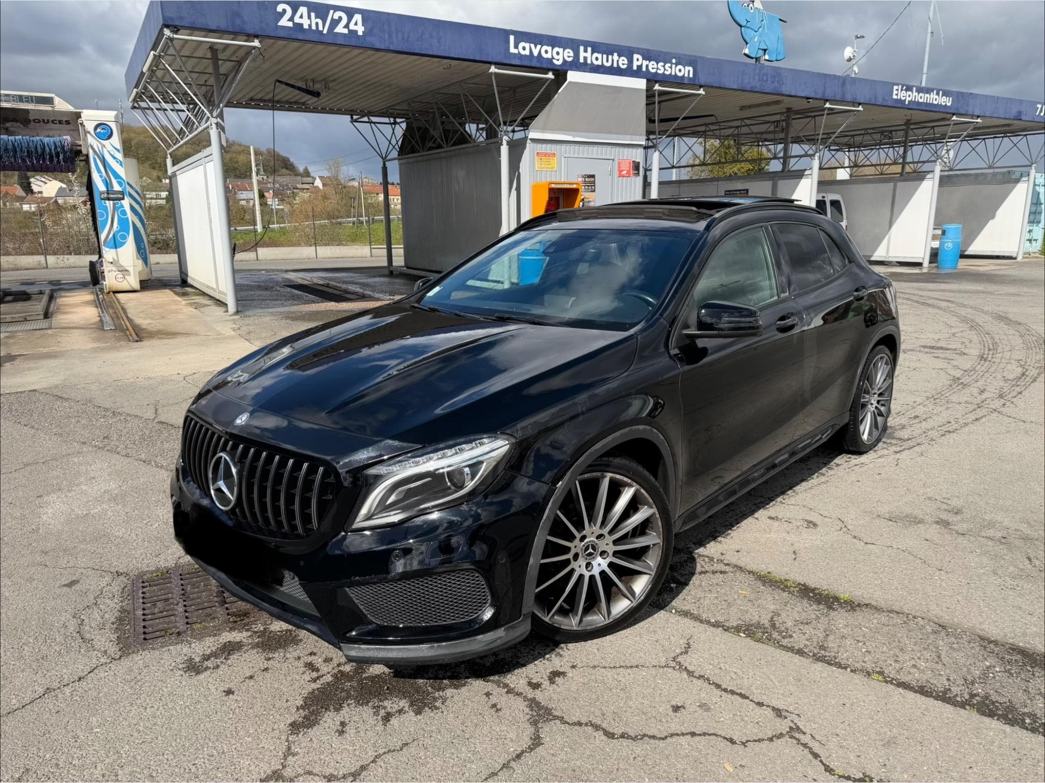 Mercedes GLA 200 (2014) - Foto 1