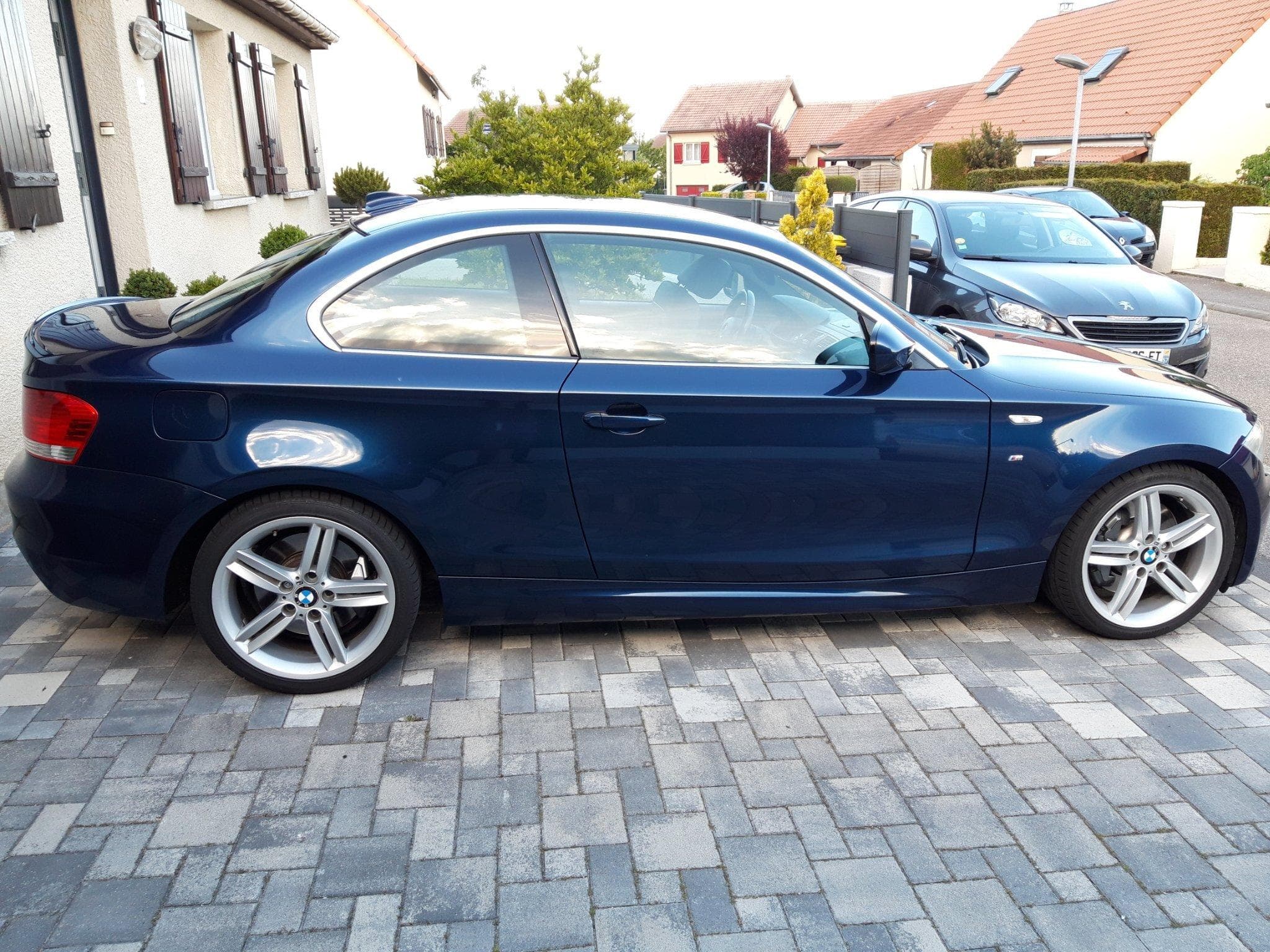 BMW 135 (2009) - Foto 2
