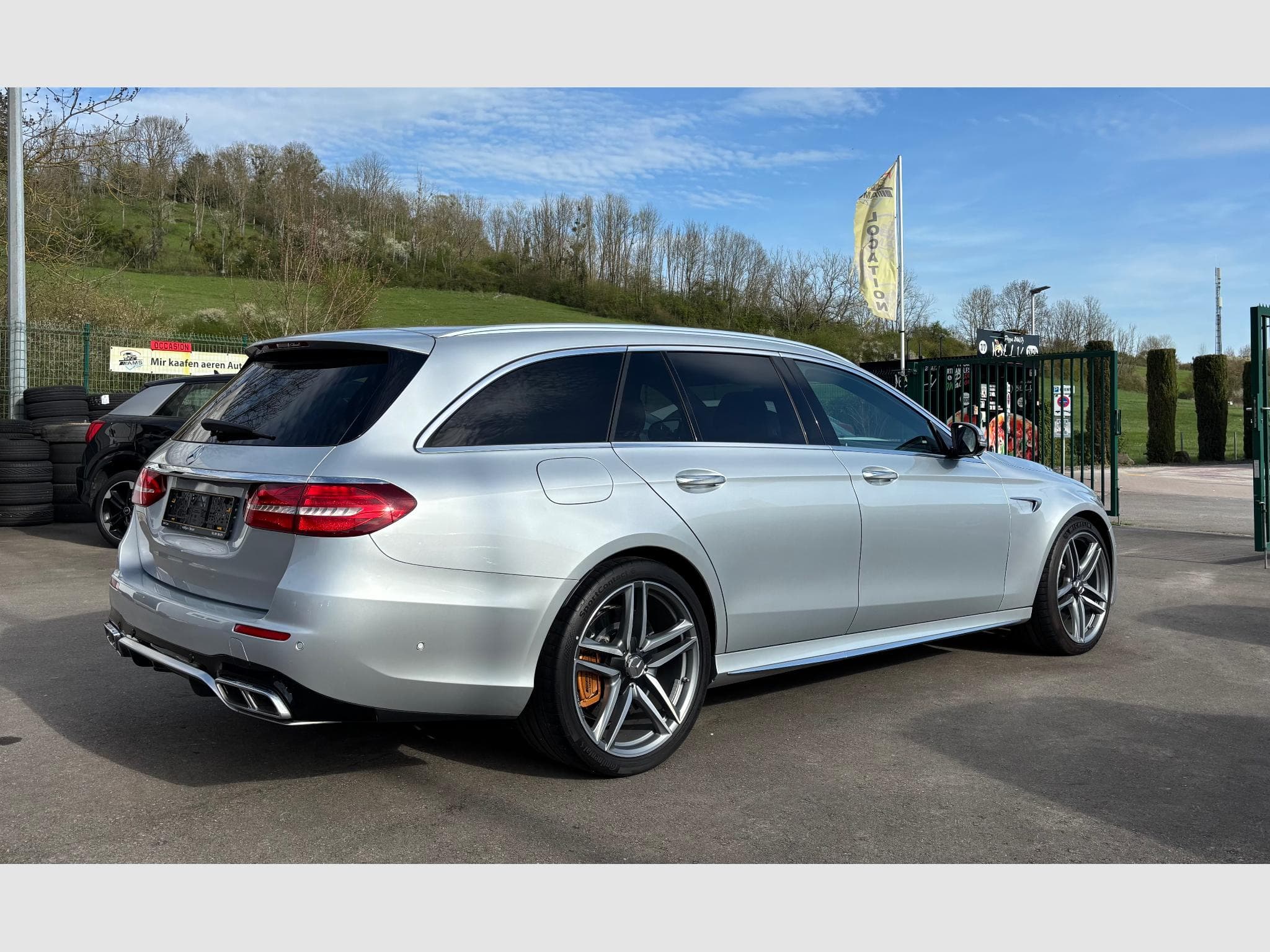 Mercedes E 63 AMG AMG E 63 S 4Matic+ T 9G-TRONIC (2019) - Photo 4