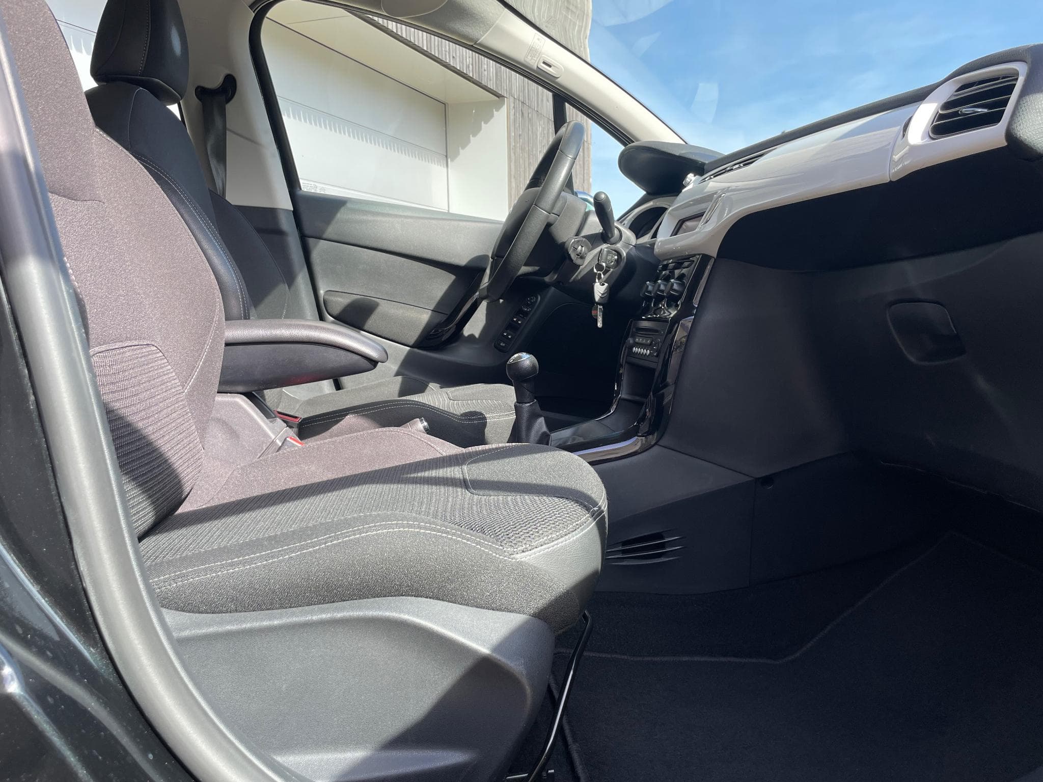 Citroën C3 1.2 Selection (2013) - Photo 4