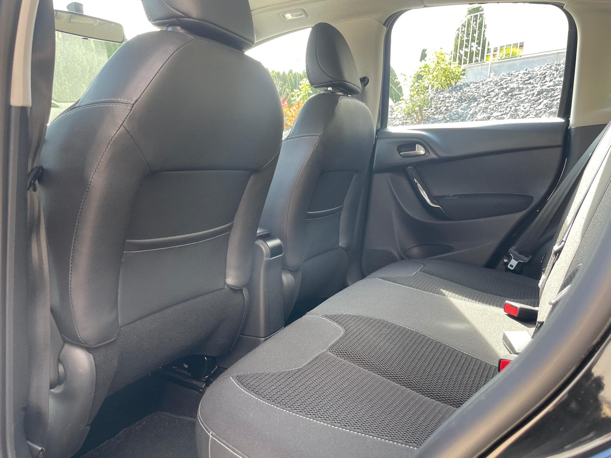 Citroën C3 1.2 Selection (2013) - Photo 8