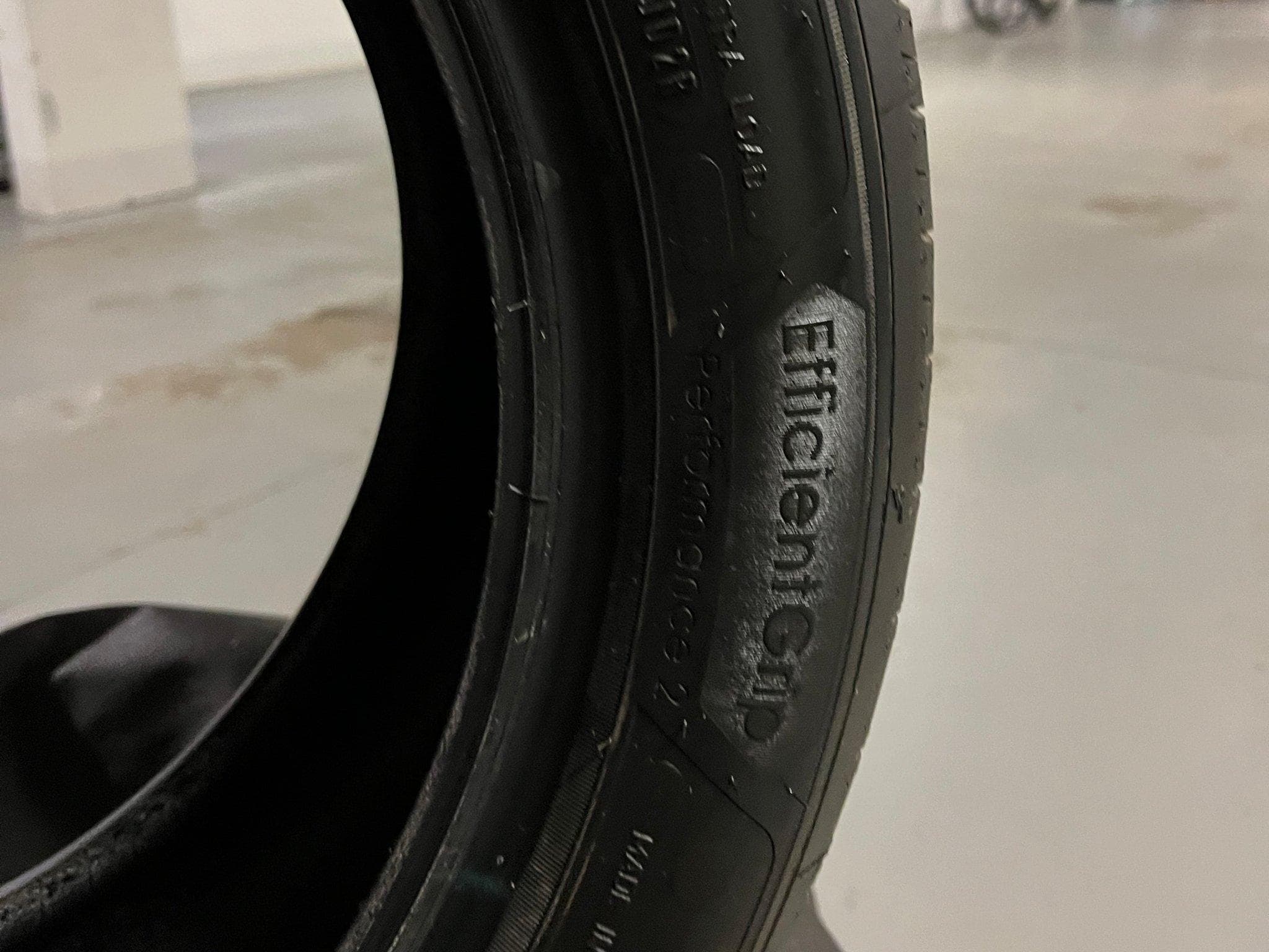 pneus – 17 - Photo 2