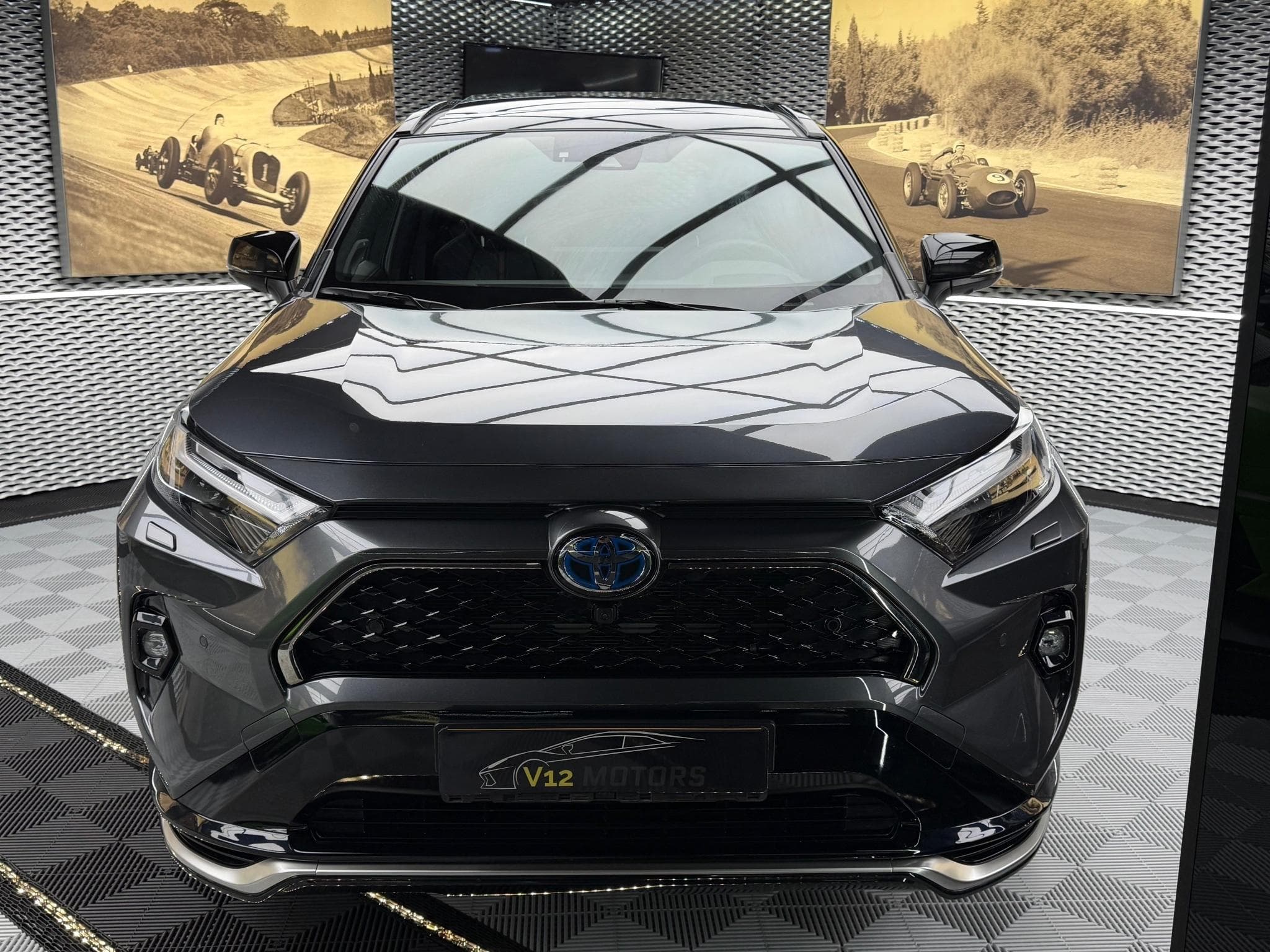 Toyota Rav 4 Style Plus Plug-in Hybrid Toit Pano Cuir JBL 360 (2025) - Photo 2