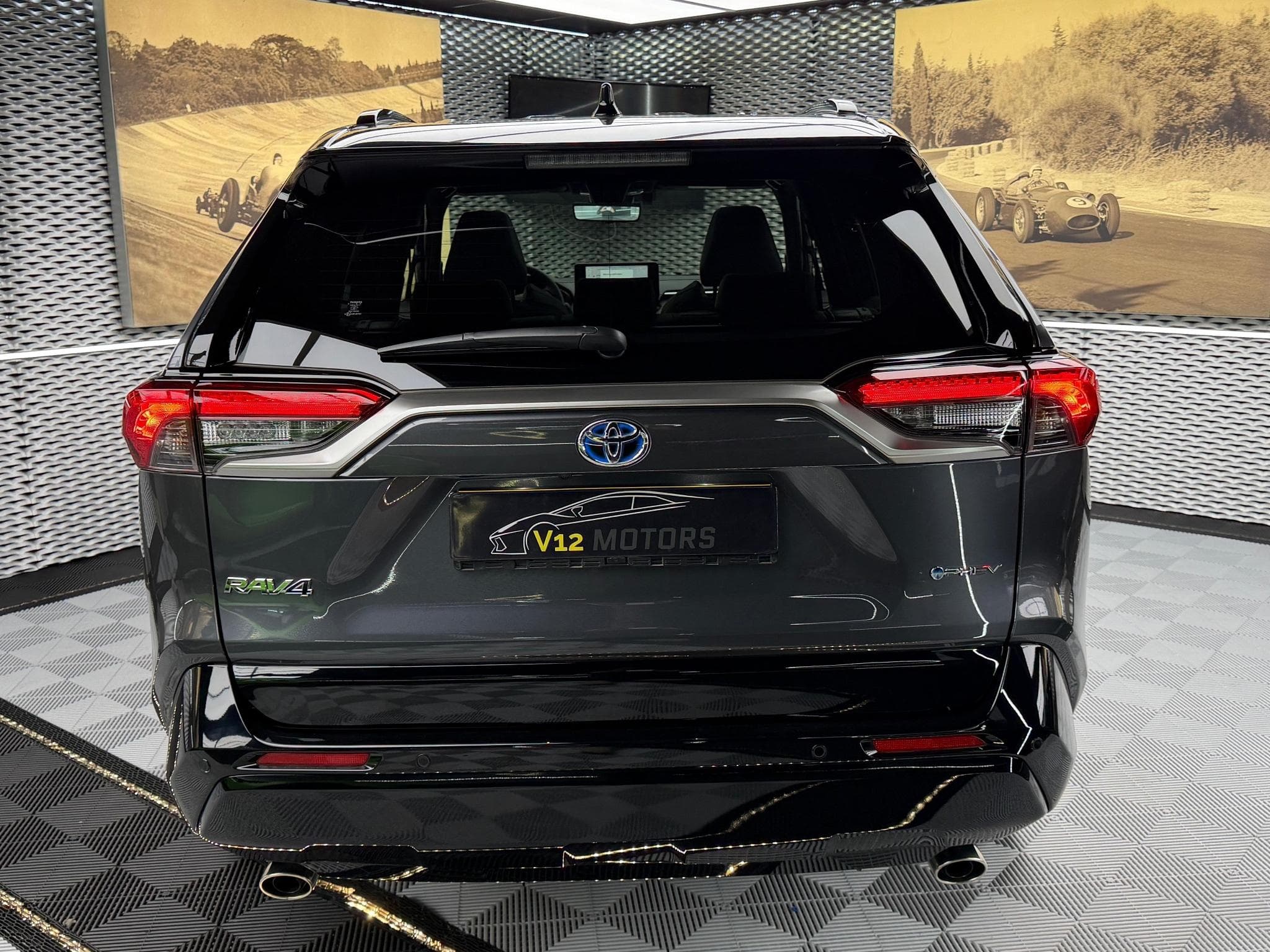 Toyota Rav 4 Style Plus Plug-in Hybrid Toit Pano Cuir JBL 360 (2025) - Photo 4