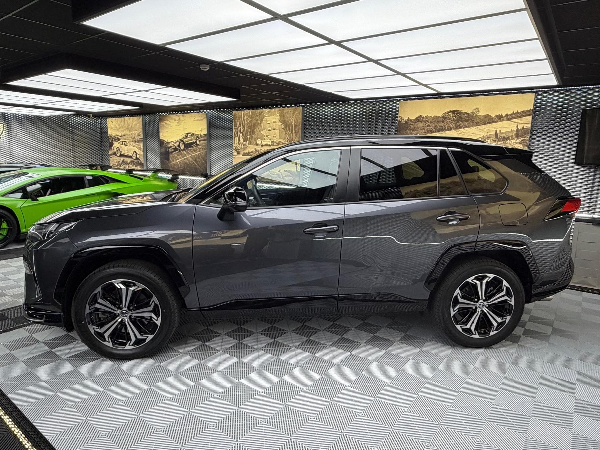 Toyota Rav 4 Style Plus Plug-in Hybrid Toit Pano Cuir JBL 360 (2025) - Photo 6