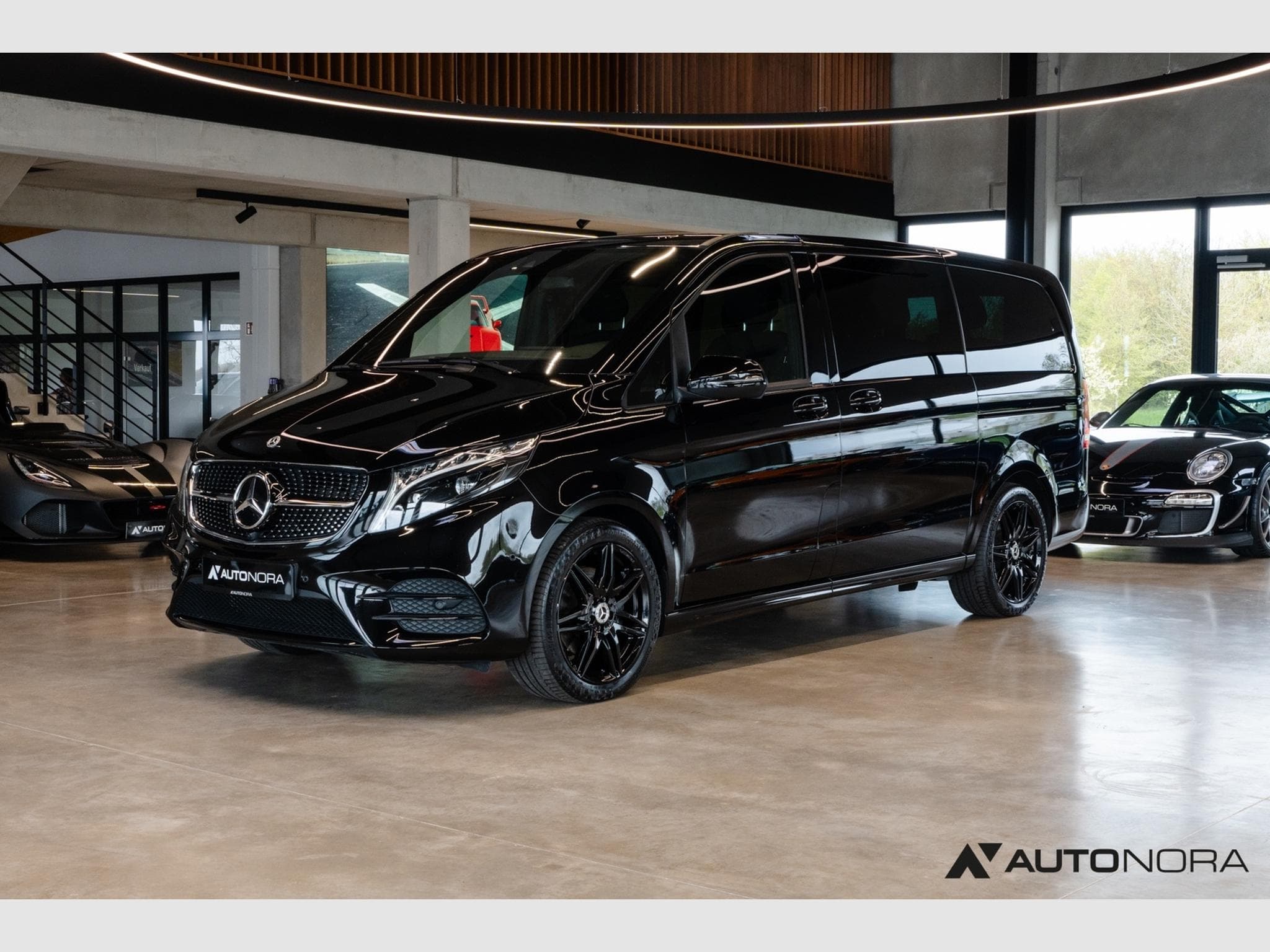 Mercedes V V 250d Edition lang AMG Line (2023) - Photo 1