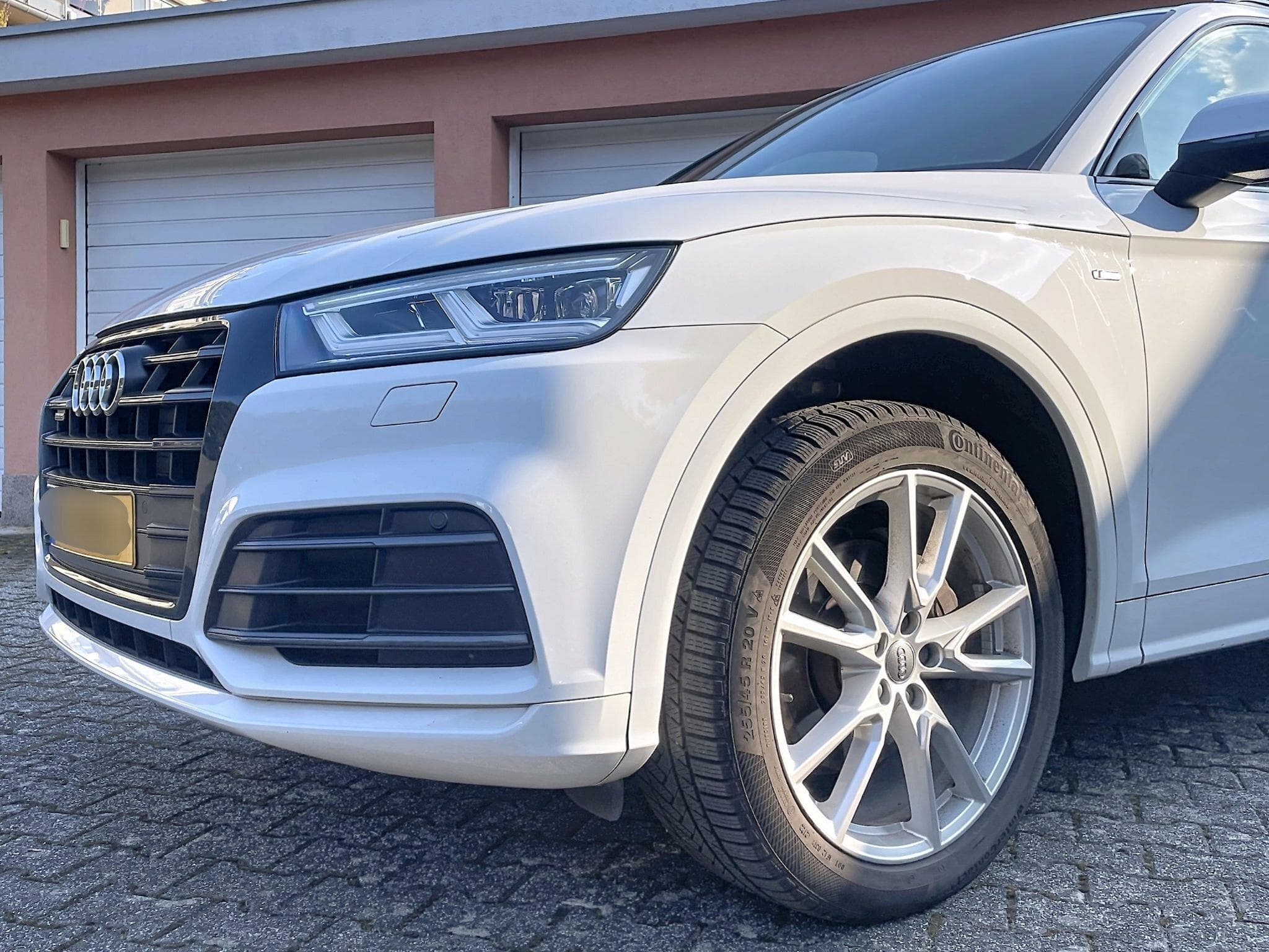 Audi Q5 S-line (2018) - Photo 4