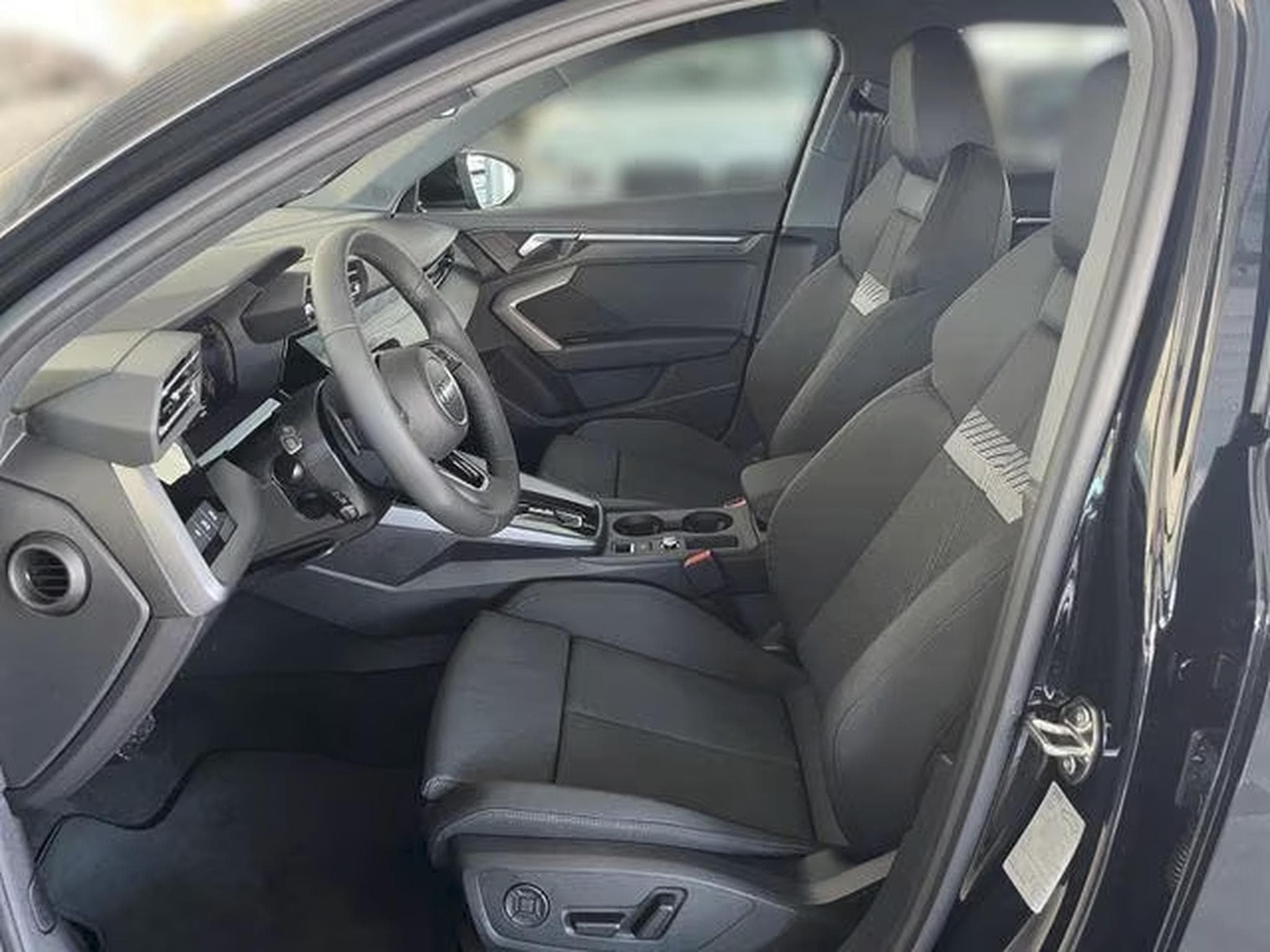 Audi A3 Sportback 1.5 TFSI S-Line (2026) - Photo 7