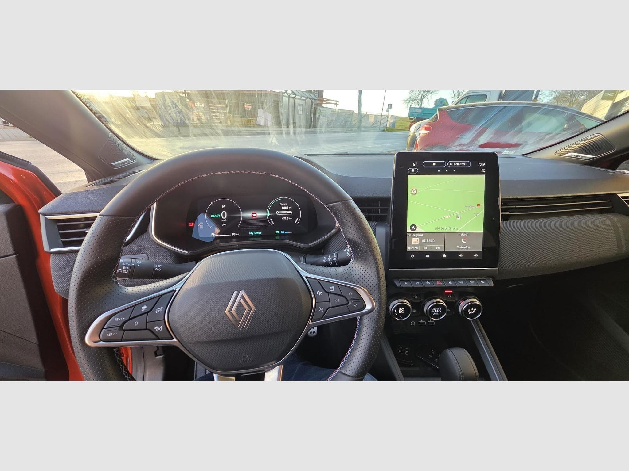 Renault Clio FULL HYBRID 145 ESPRIT ALPINE (2025) - Photo 3