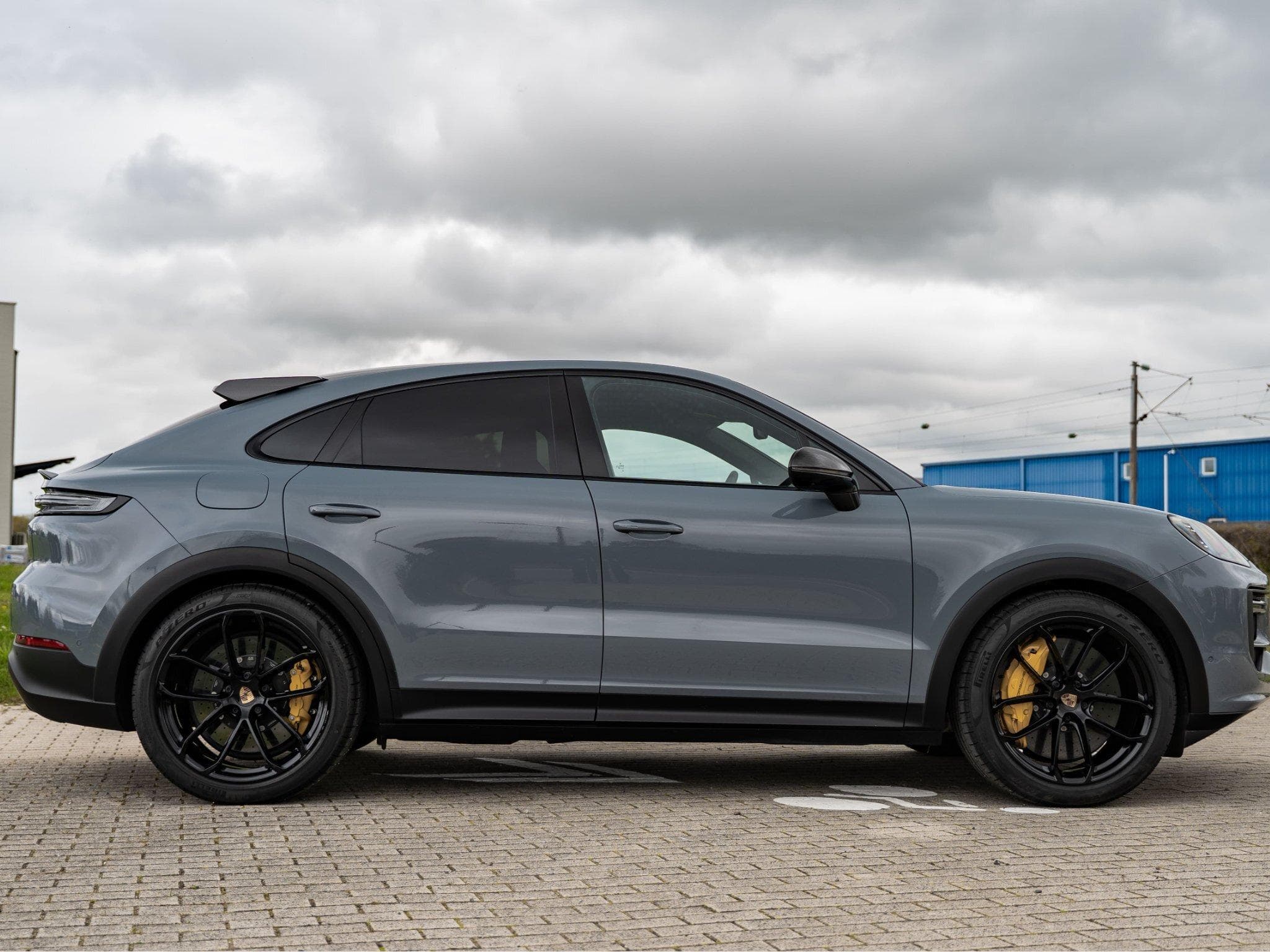 Porsche Cayenne Porsche Cayenne Turbo E-Hybrid Coupé GT (2025) - Photo 5