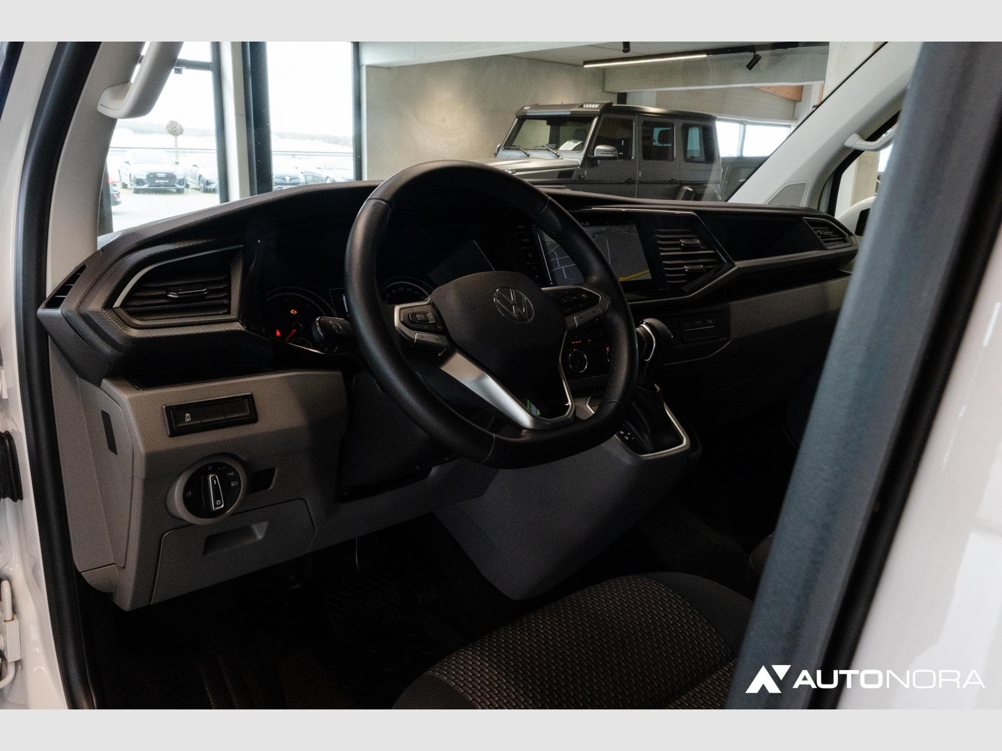 VW Caddy T6.1 Transporter (2023) - Foto 12