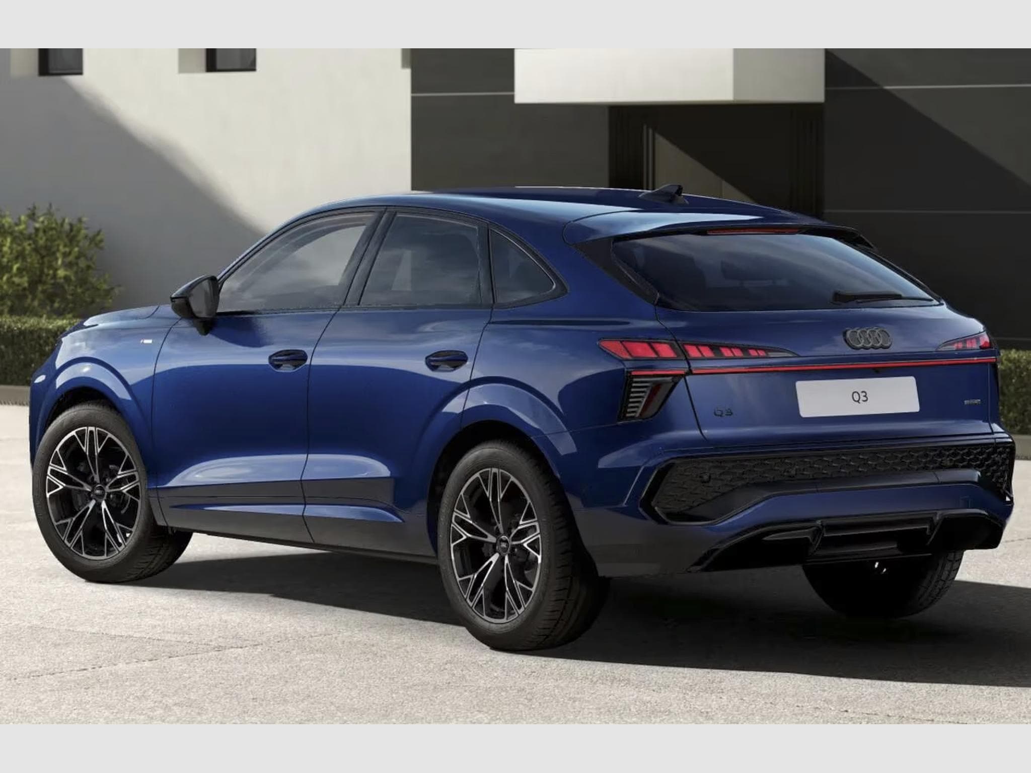 Audi Q3 Sportback quattro S-Line 195 kW 7-Gang tronic (2026) - Foto 2