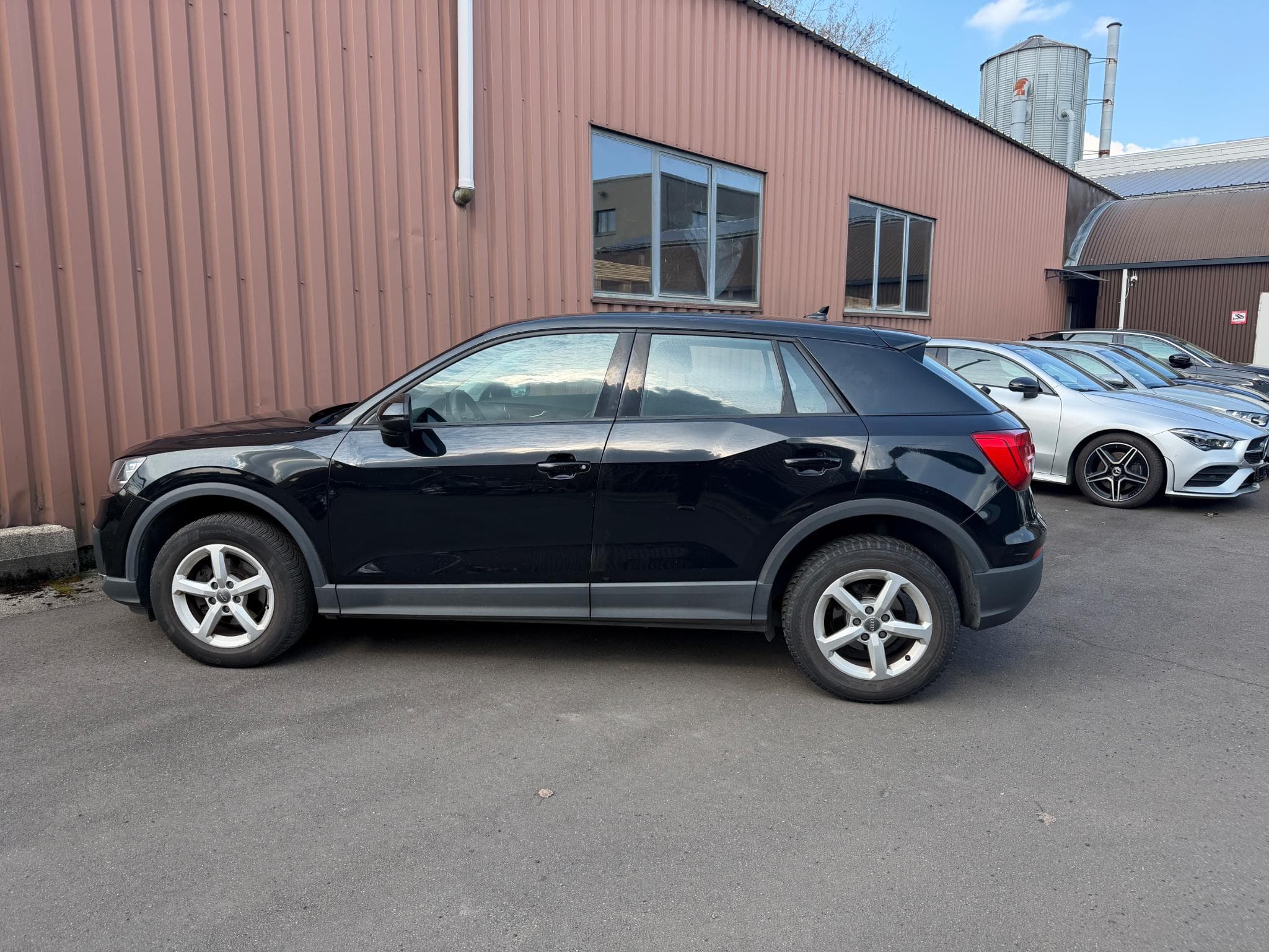 Audi Q2 30 TDI 116ch Stronic Business (2019) - Photo 5