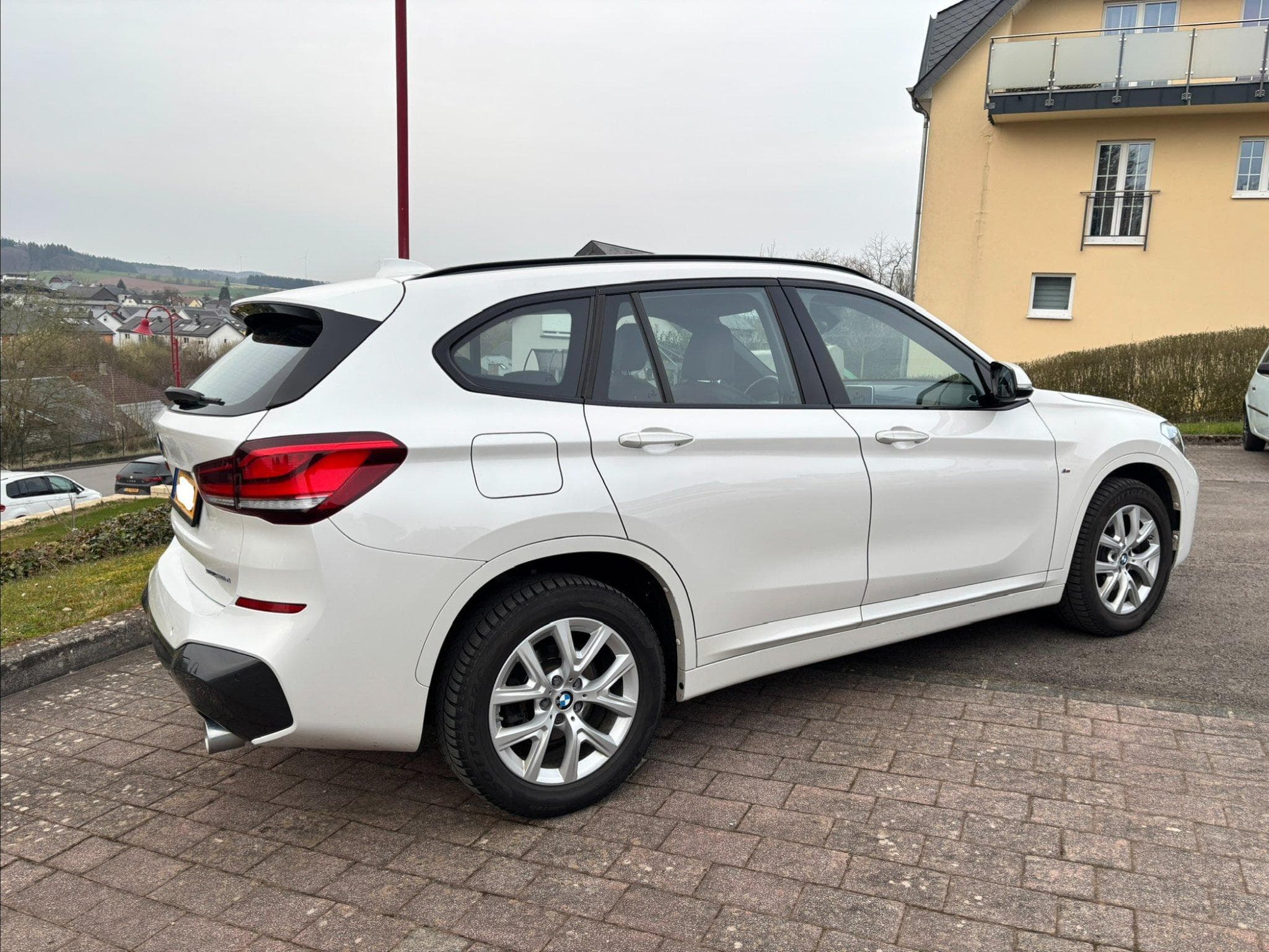 BMW X1 sDrive18d Aut. M Sport (2019) - Photo 7