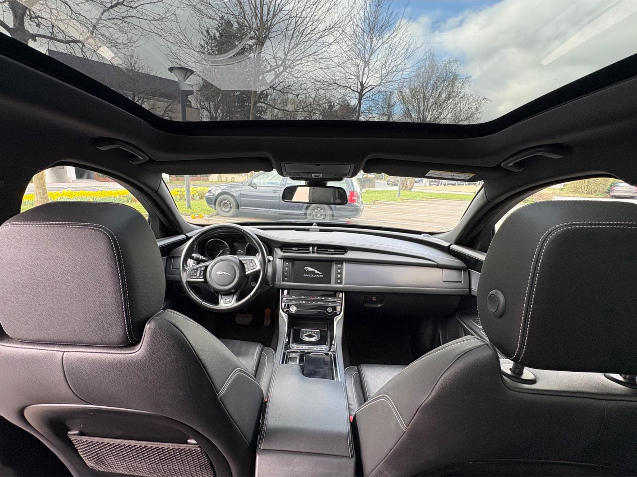 Jaguar XF Jaguar XF Sportbrake R‑Sport (2018) - Photo 3