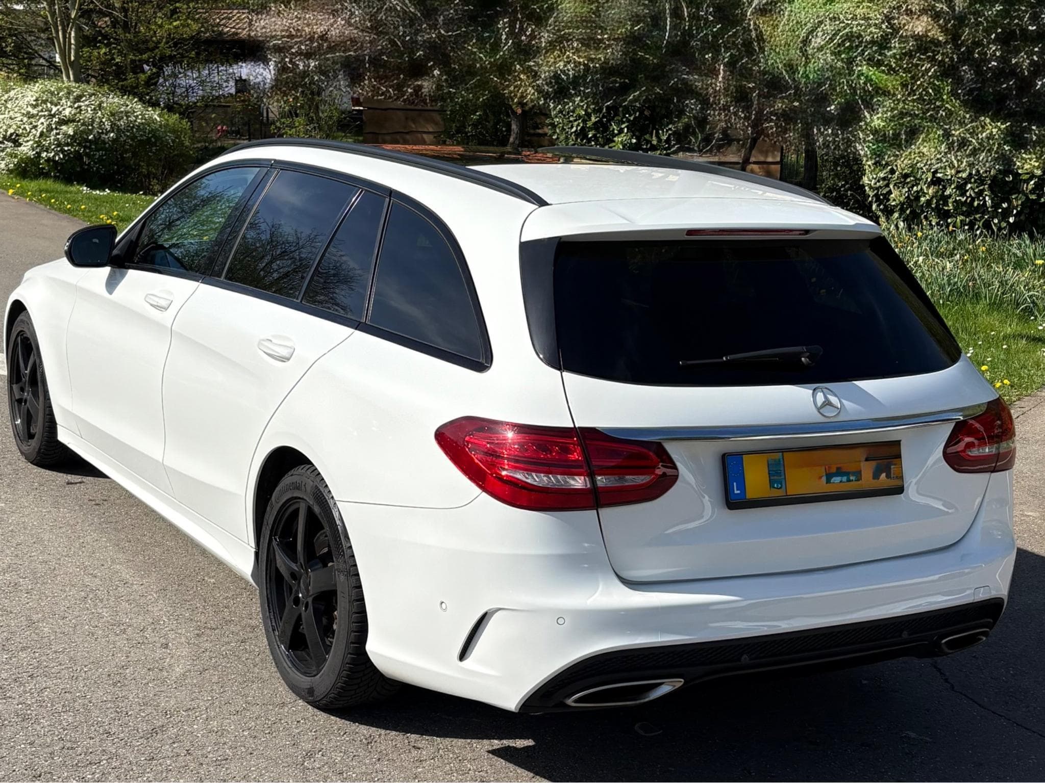 Mercedes C 250 AMG-Line (2018) - Photo 2