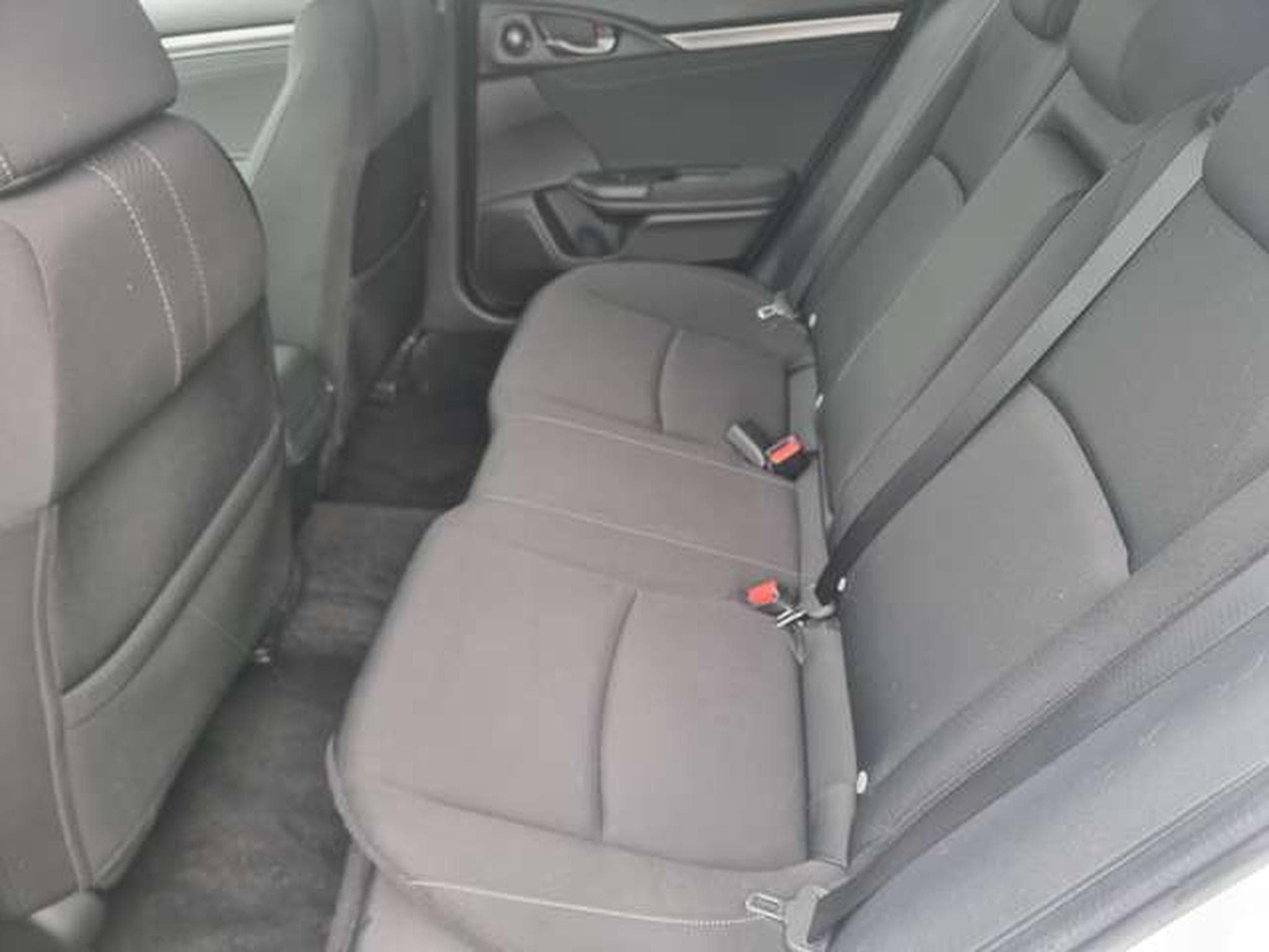 Honda Civic Civic 1.6 i-DTEC Executive BVM6 (EU6.2) (2019) - Foto 6