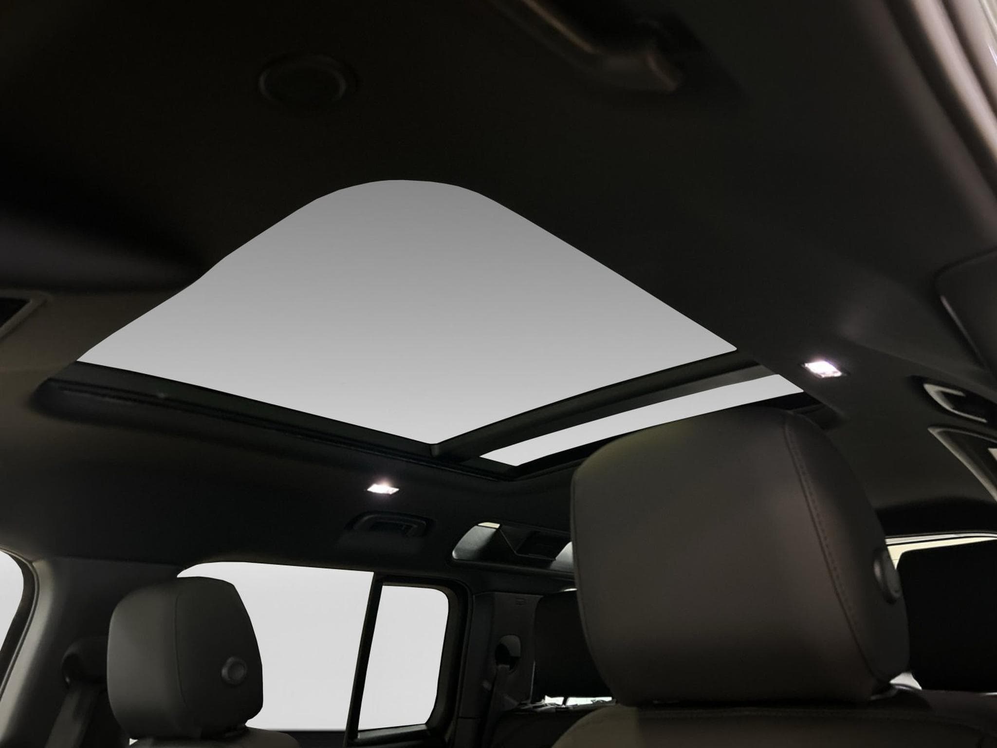 Land-Rover Defender 110 D250 X-Dynamic SE +AHK+WinterPaket (2026) - Foto 12