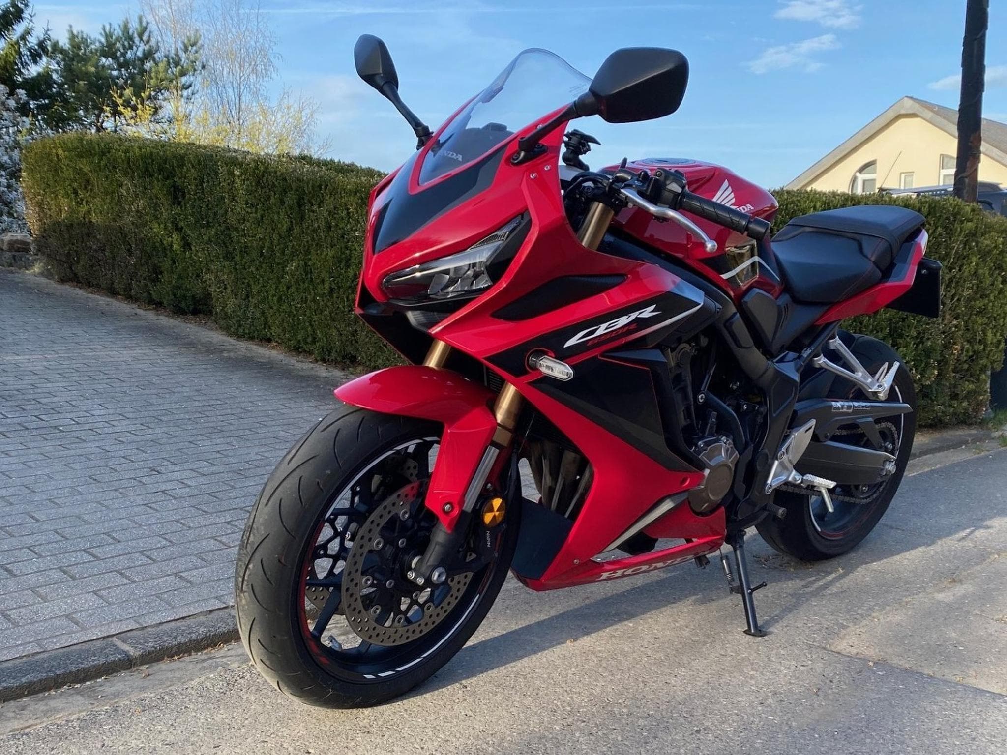 Honda CBR 650R (2022) - Photo 3