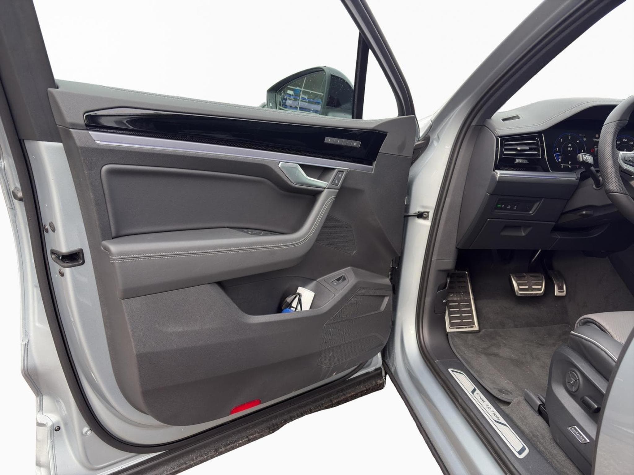 VW Touareg R-Line (2026) - Foto 10