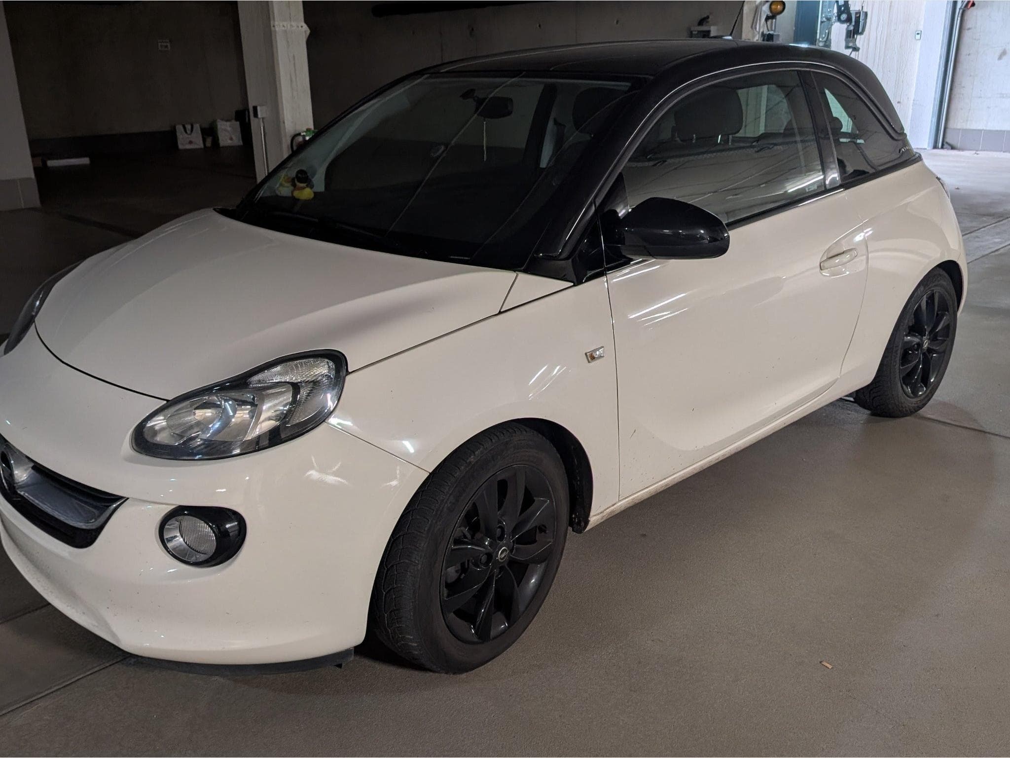 Opel Adam JAM (2017) - Photo 1