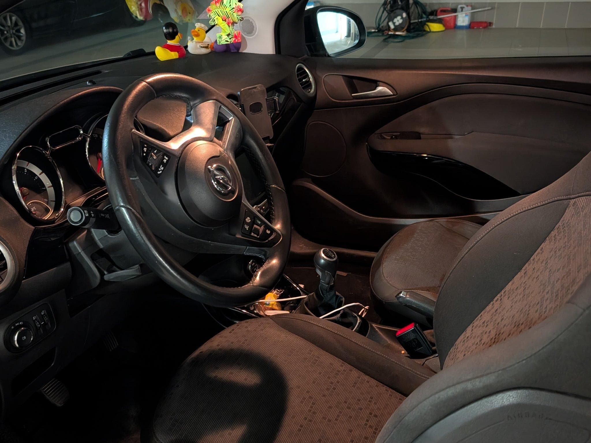 Opel Adam JAM (2017) - Photo 3