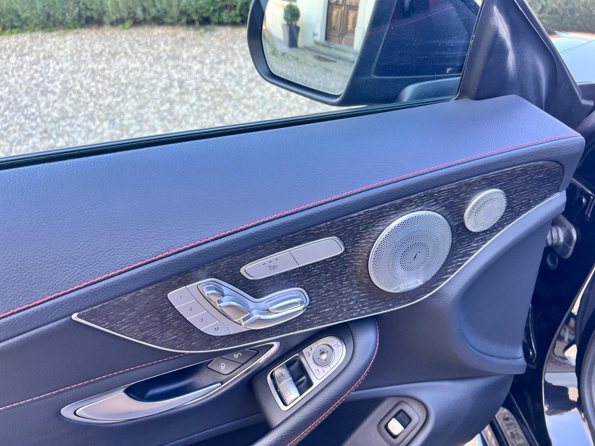 Mercedes C 43 AMG (2020) - Photo 4