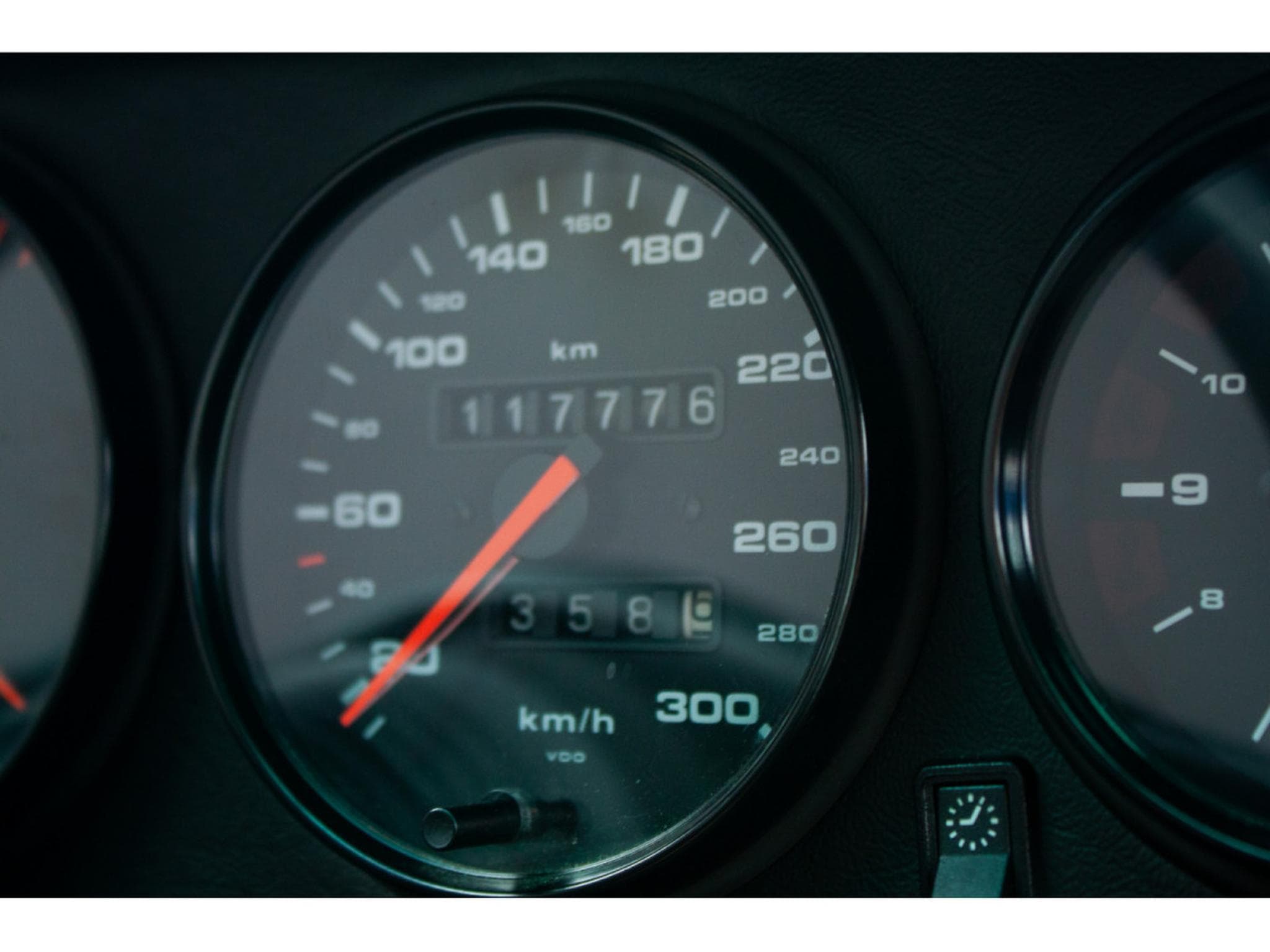 Porsche 911 Carrera RS (1996) - Photo 24