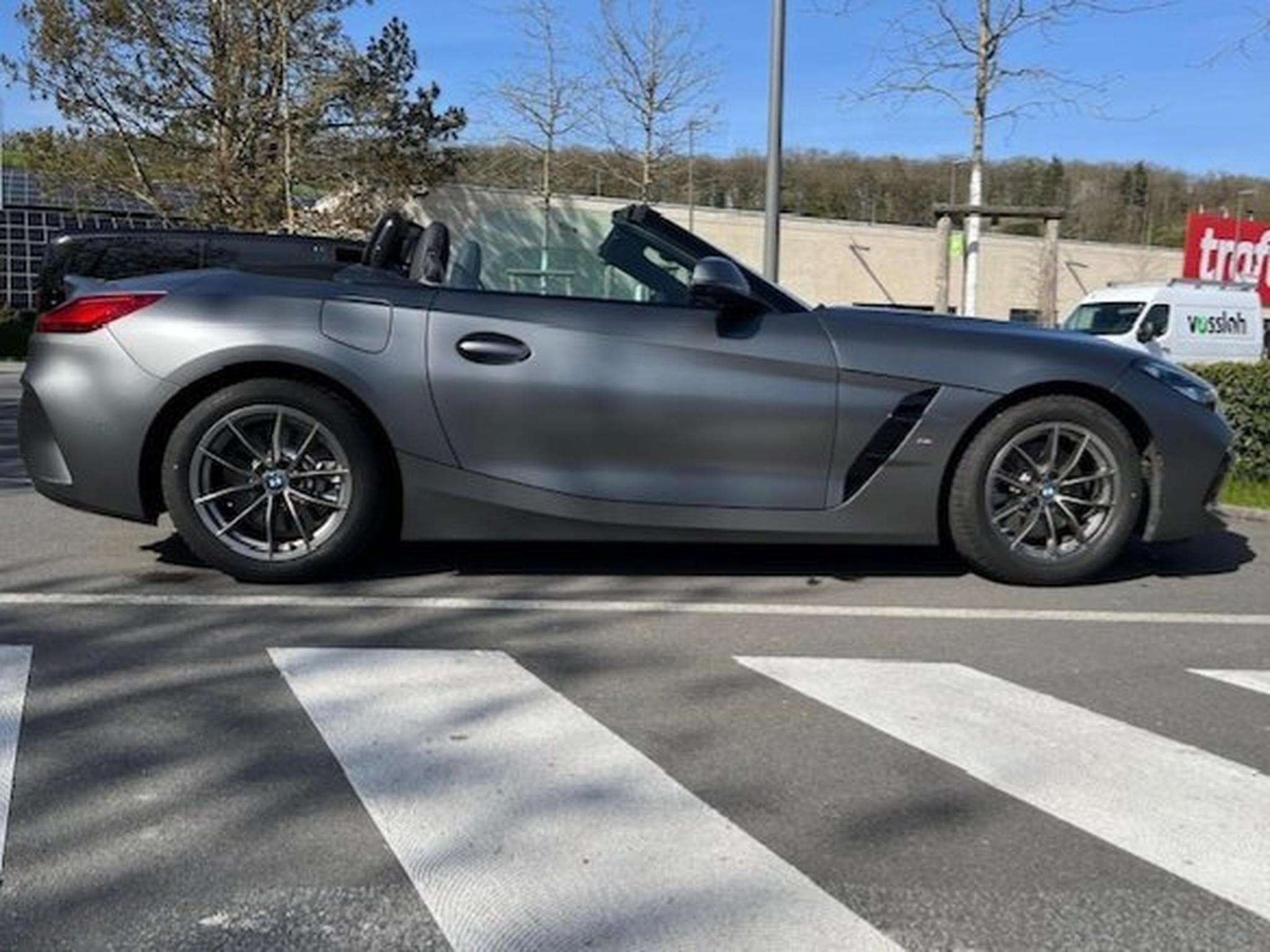 BMW Z4 sDrive30i (2024) - Photo 3