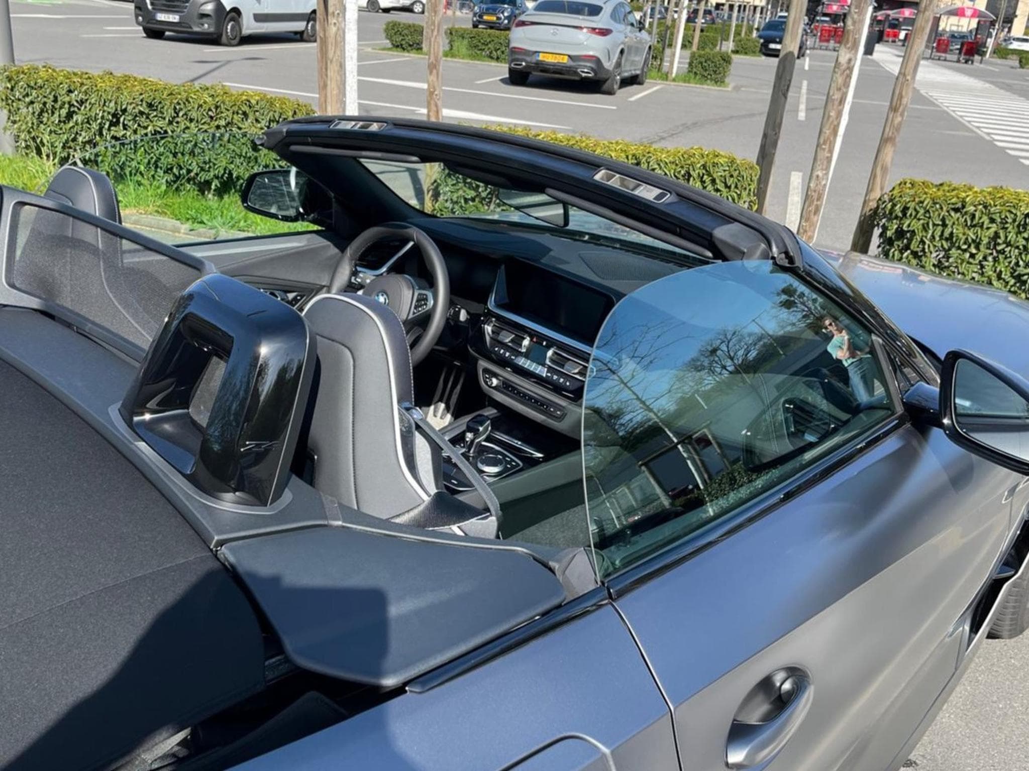 BMW Z4 sDrive30i (2024) - Photo 4