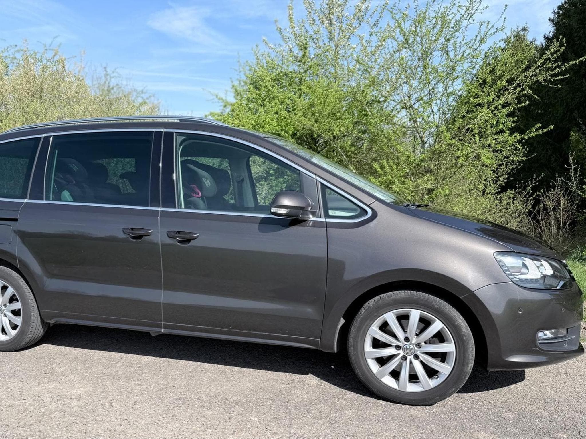 VW Sharan 2.0 TDI Highline , 184 PS, 7 places (2016) - Photo 2