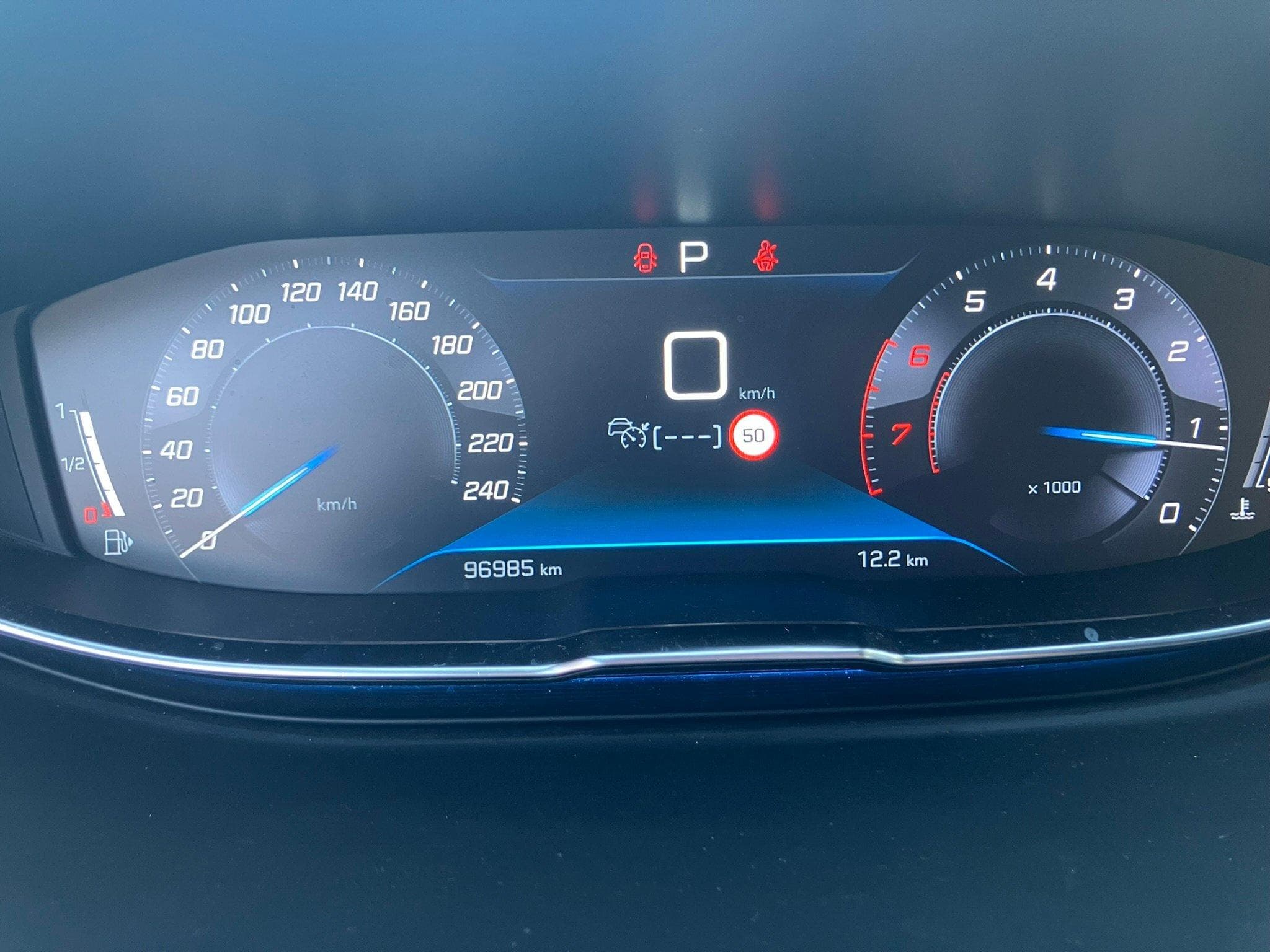 Peugeot 5008 GT Line (2019) - Photo 8