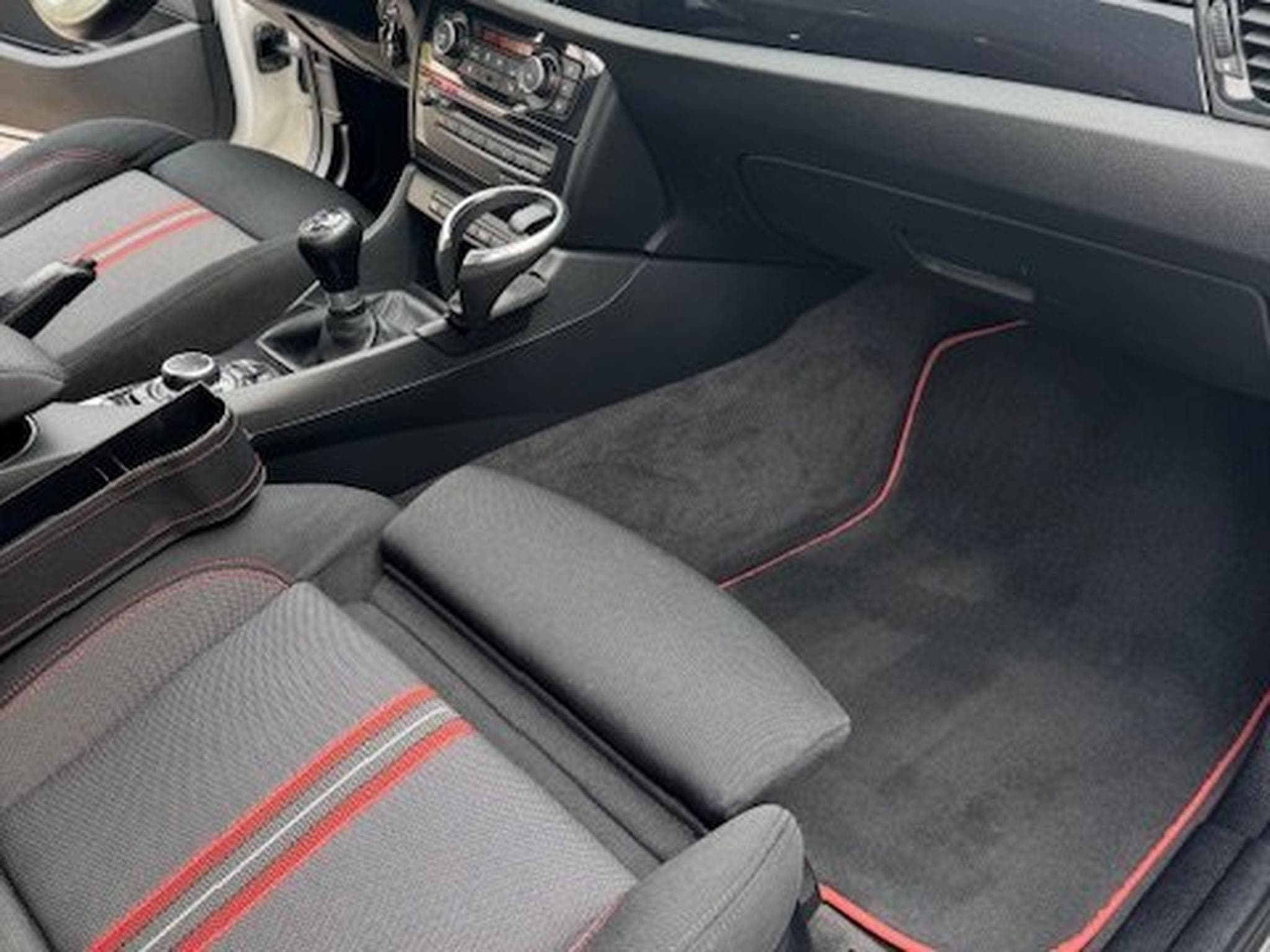 BMW X1 Sport (2012) - Photo 8