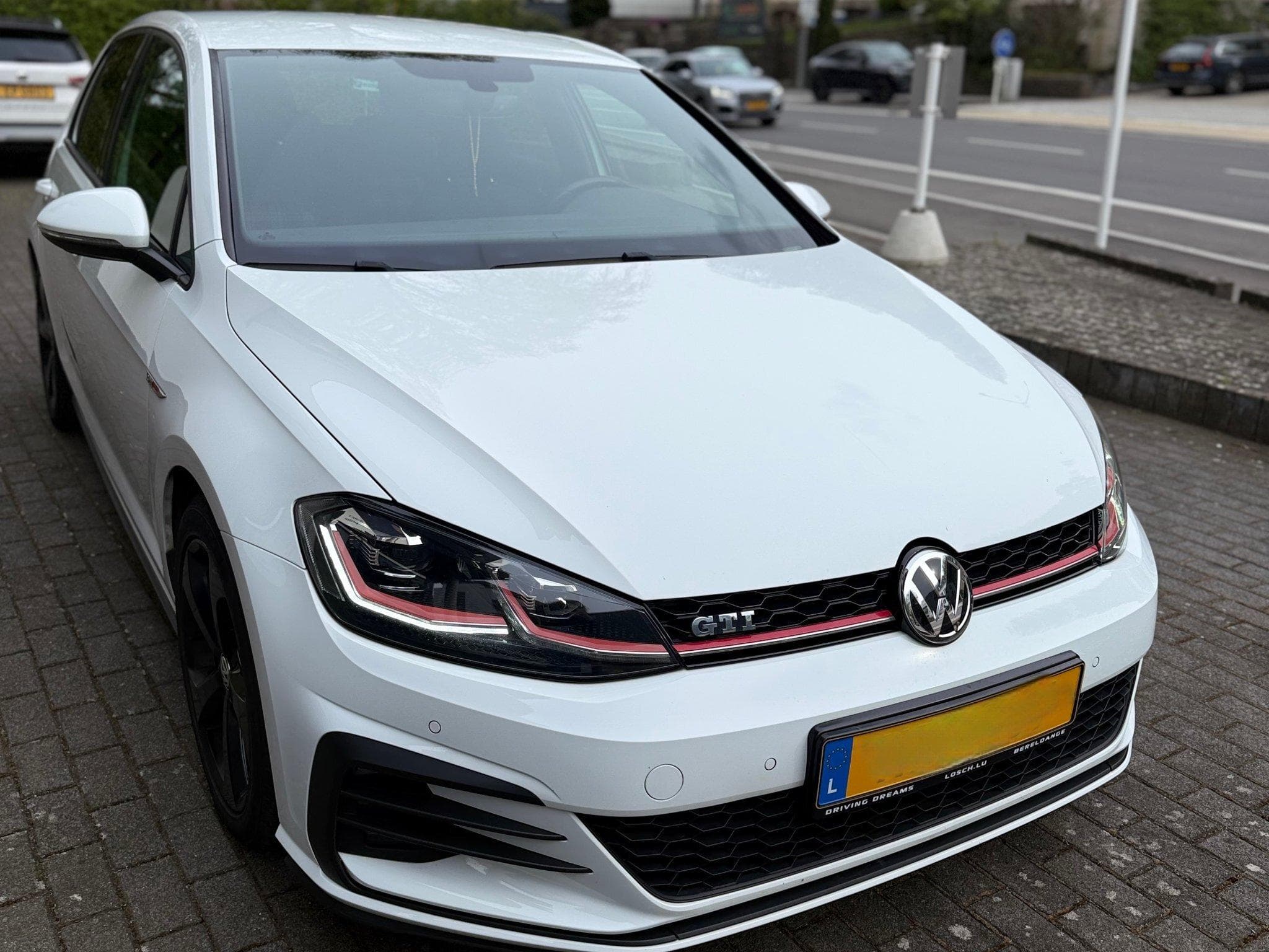 VW GTI GTI 7.5 DSG (2017) - Photo 2