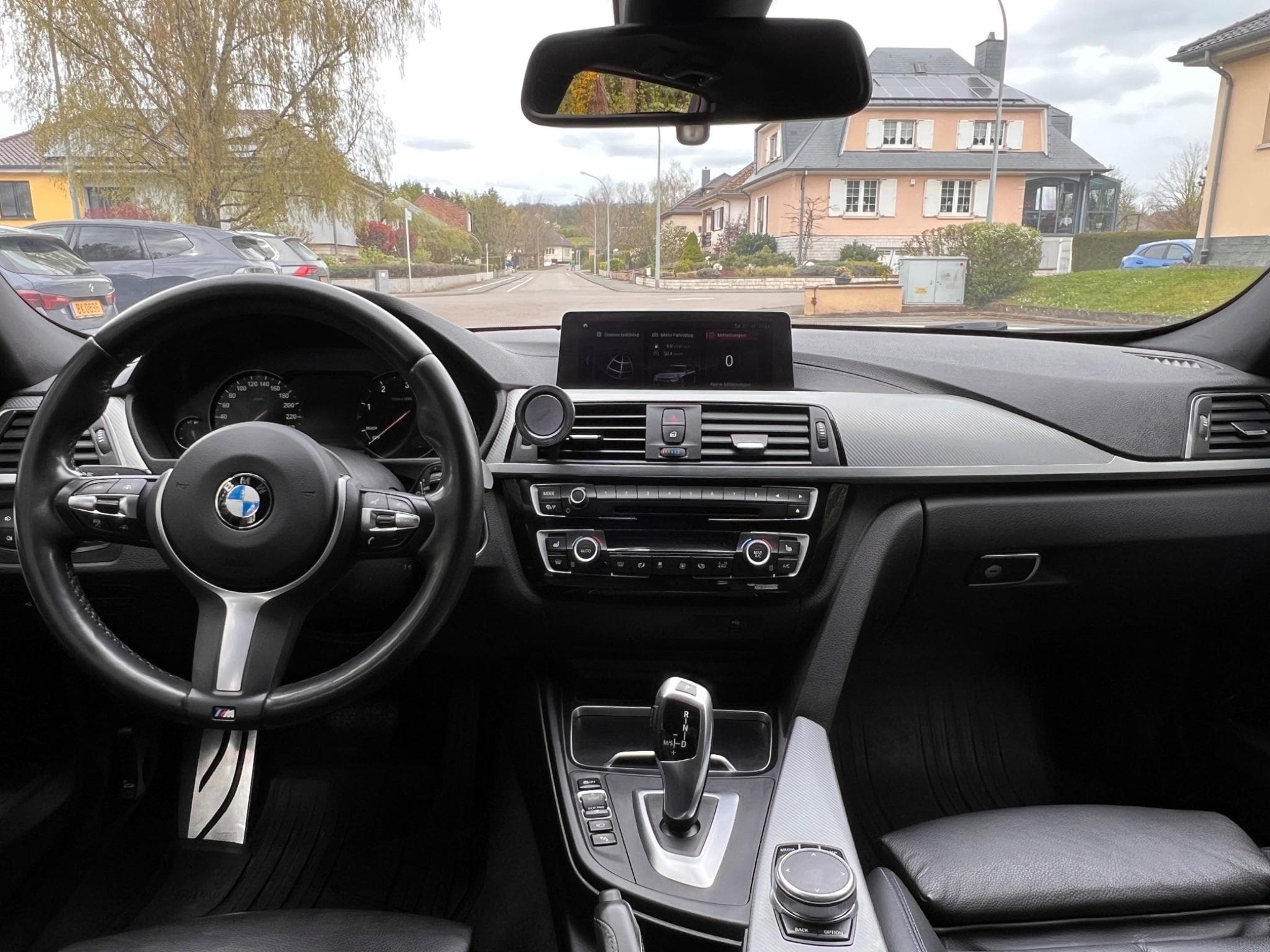 BMW 320 BMW 320d xDrive Touring M (2019) - Photo 9