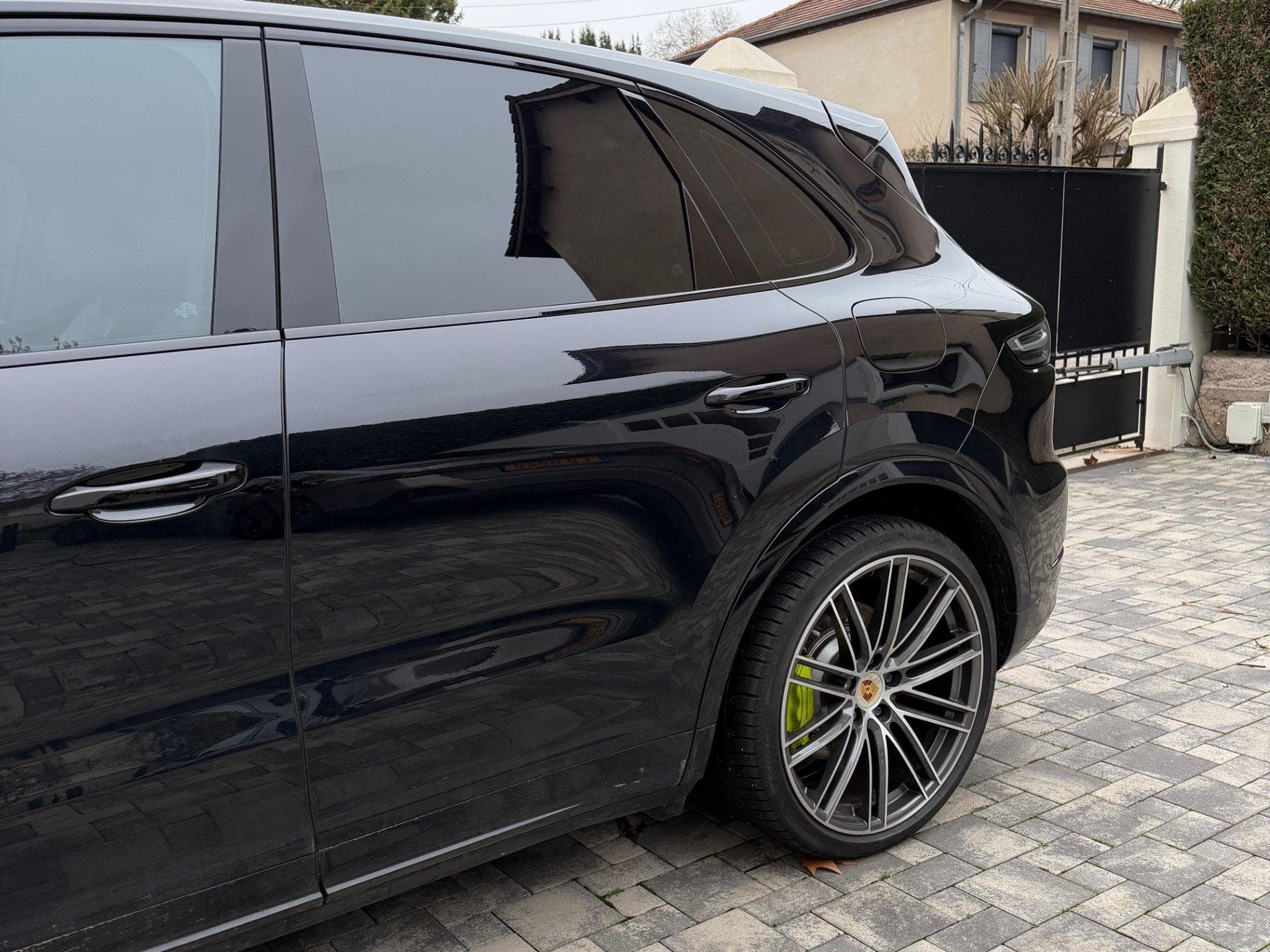 Porsche Cayenne Porsche Cayenne III V6 E-Hybrid (2019) - Photo 2