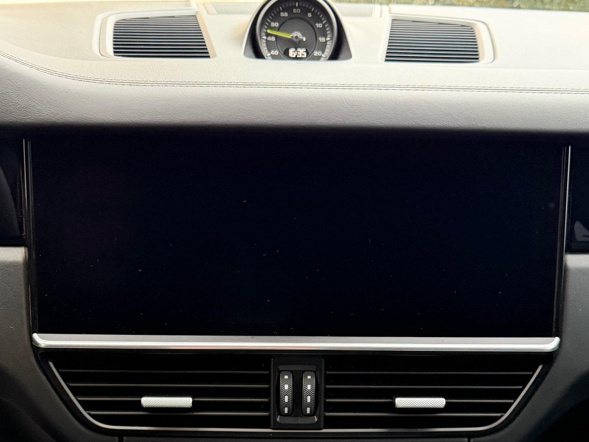 Porsche Cayenne Porsche Cayenne III V6 E-Hybrid (2019) - Photo 8