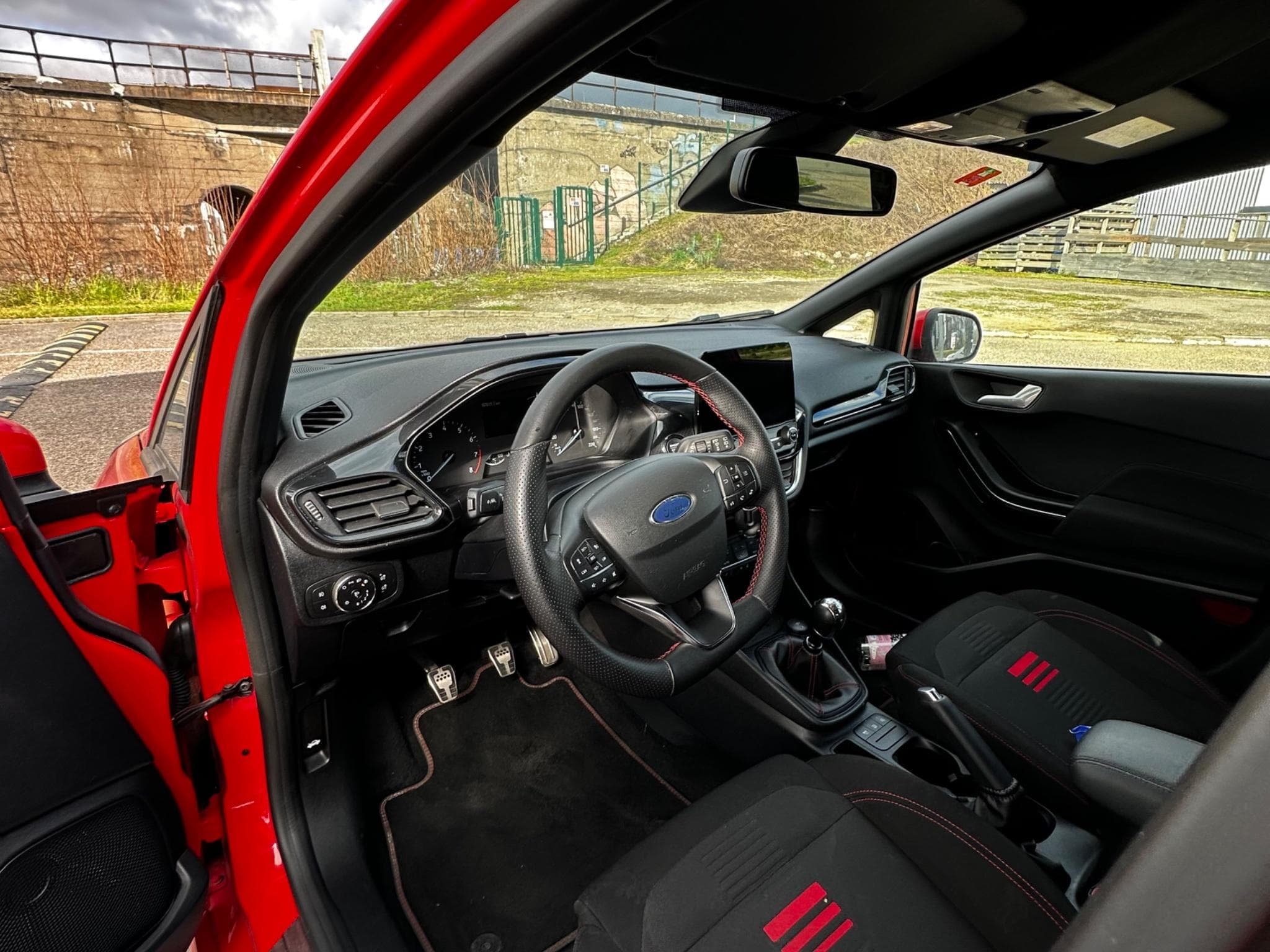 Ford Fiesta St-line (2023) - Photo 5