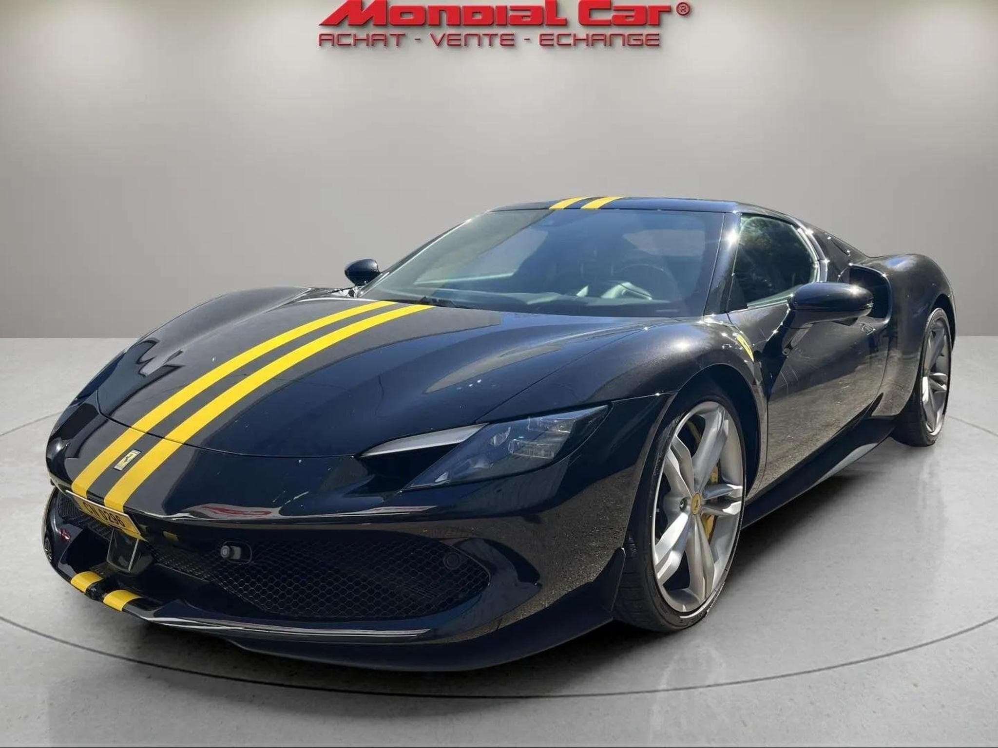 Ferrari 296 GTB (2024) - Photo 1