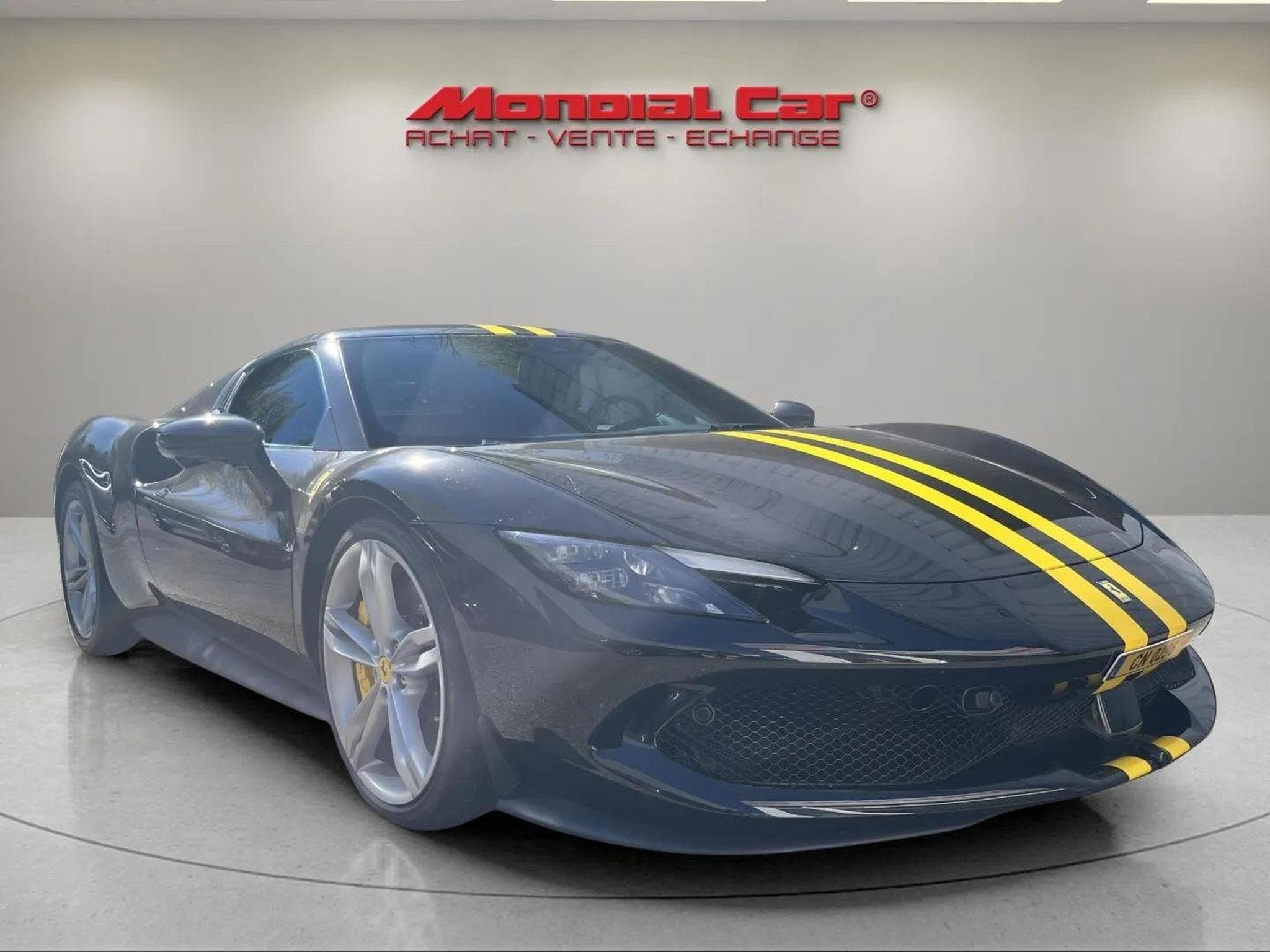 Ferrari 296 GTB (2024) - Photo 5