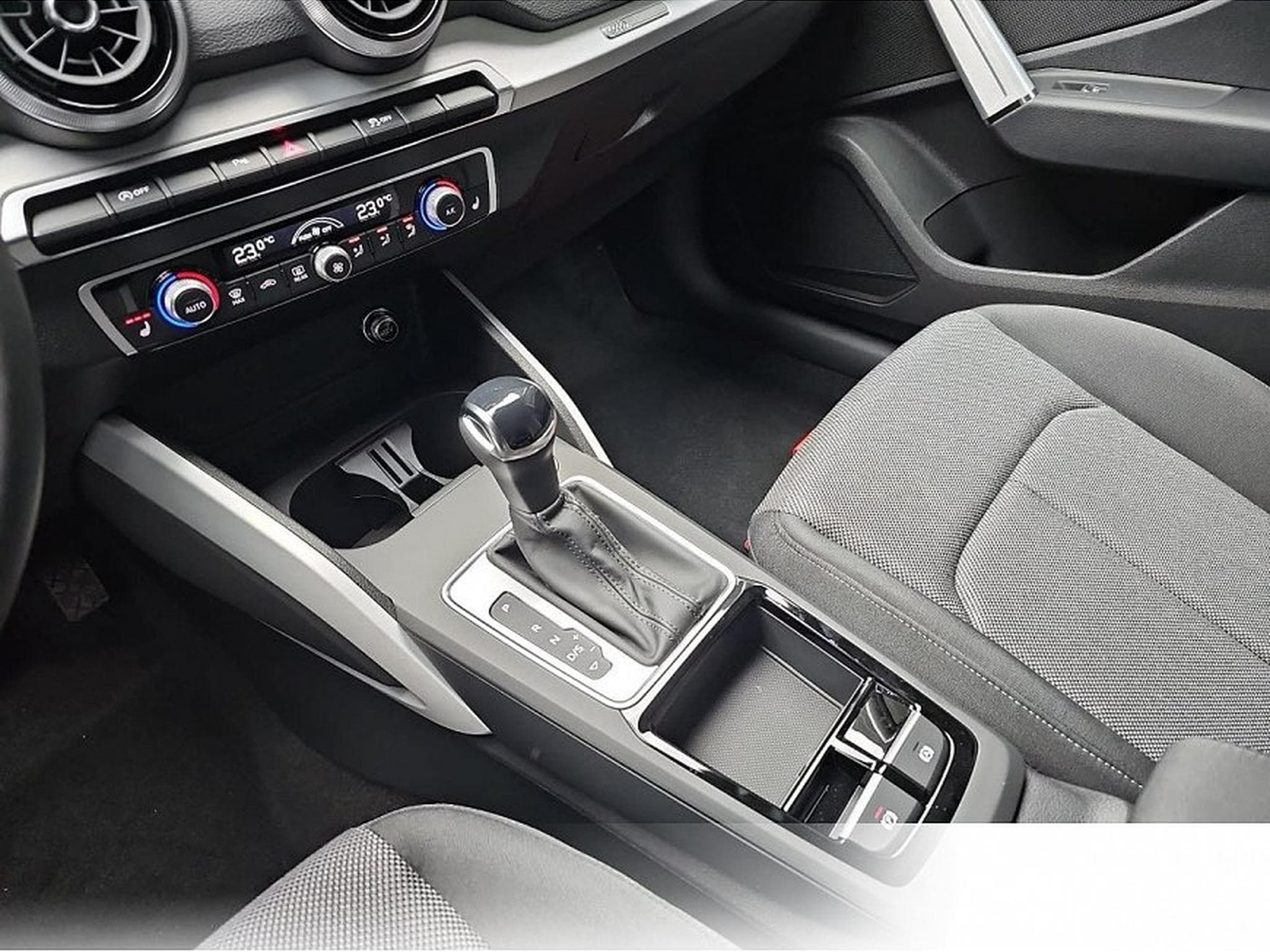 Audi Q2 (2026) - Photo 11