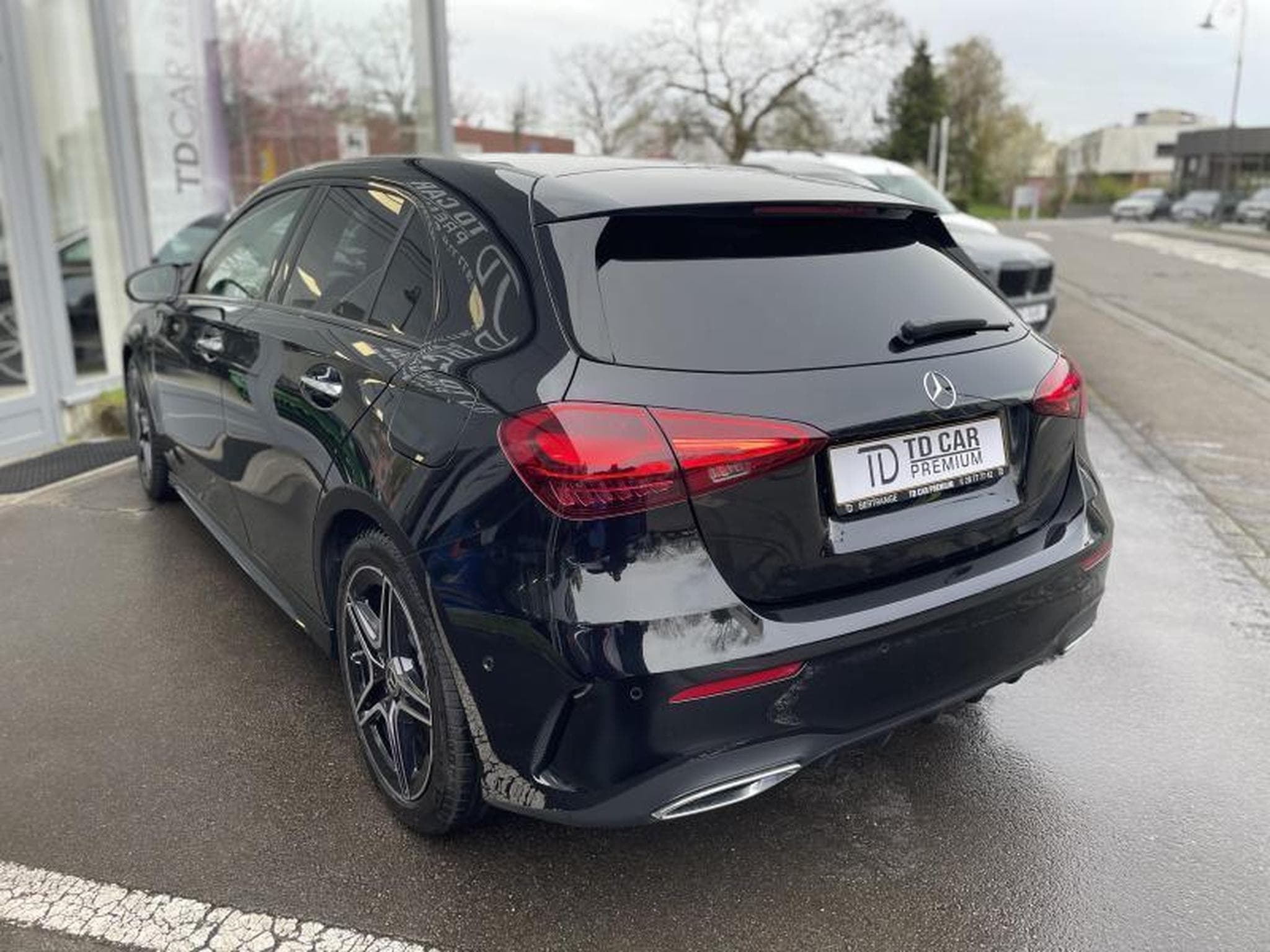 Mercedes A 200 AMG Line 7G-DCT (2025) - Photo 14