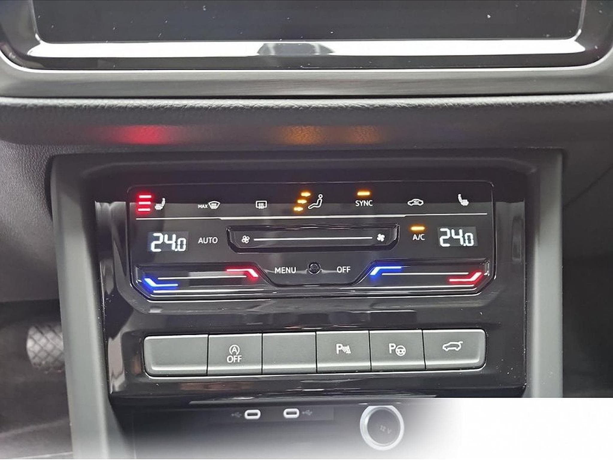 VW Touran (2026) - Foto 10