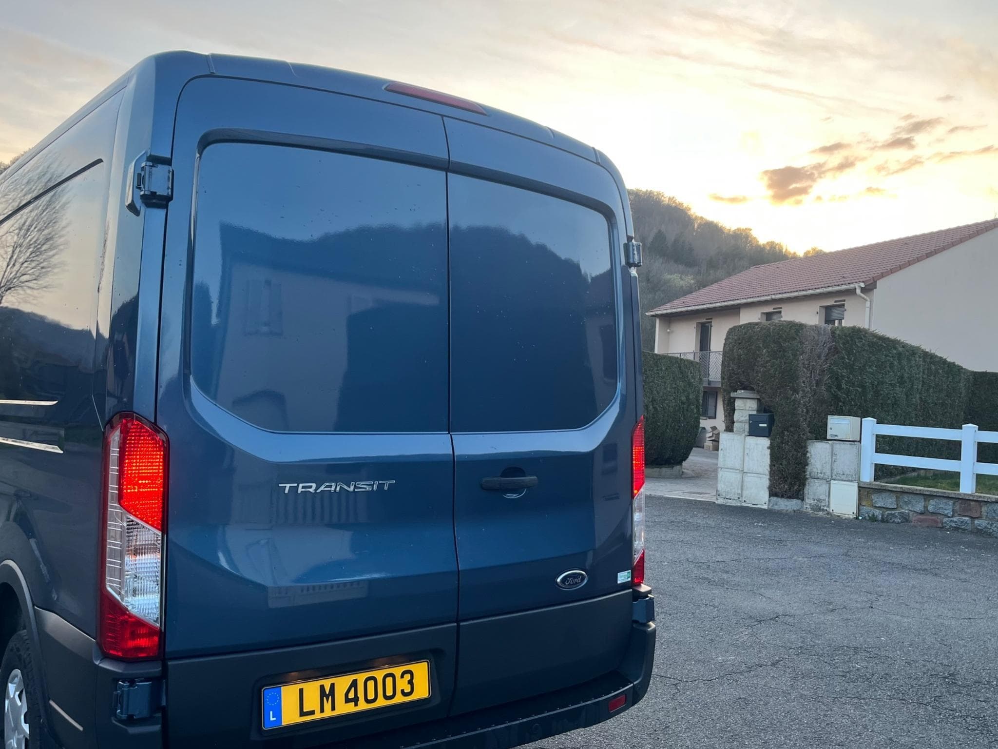 Ford Transit Confort (2024) - Foto 3